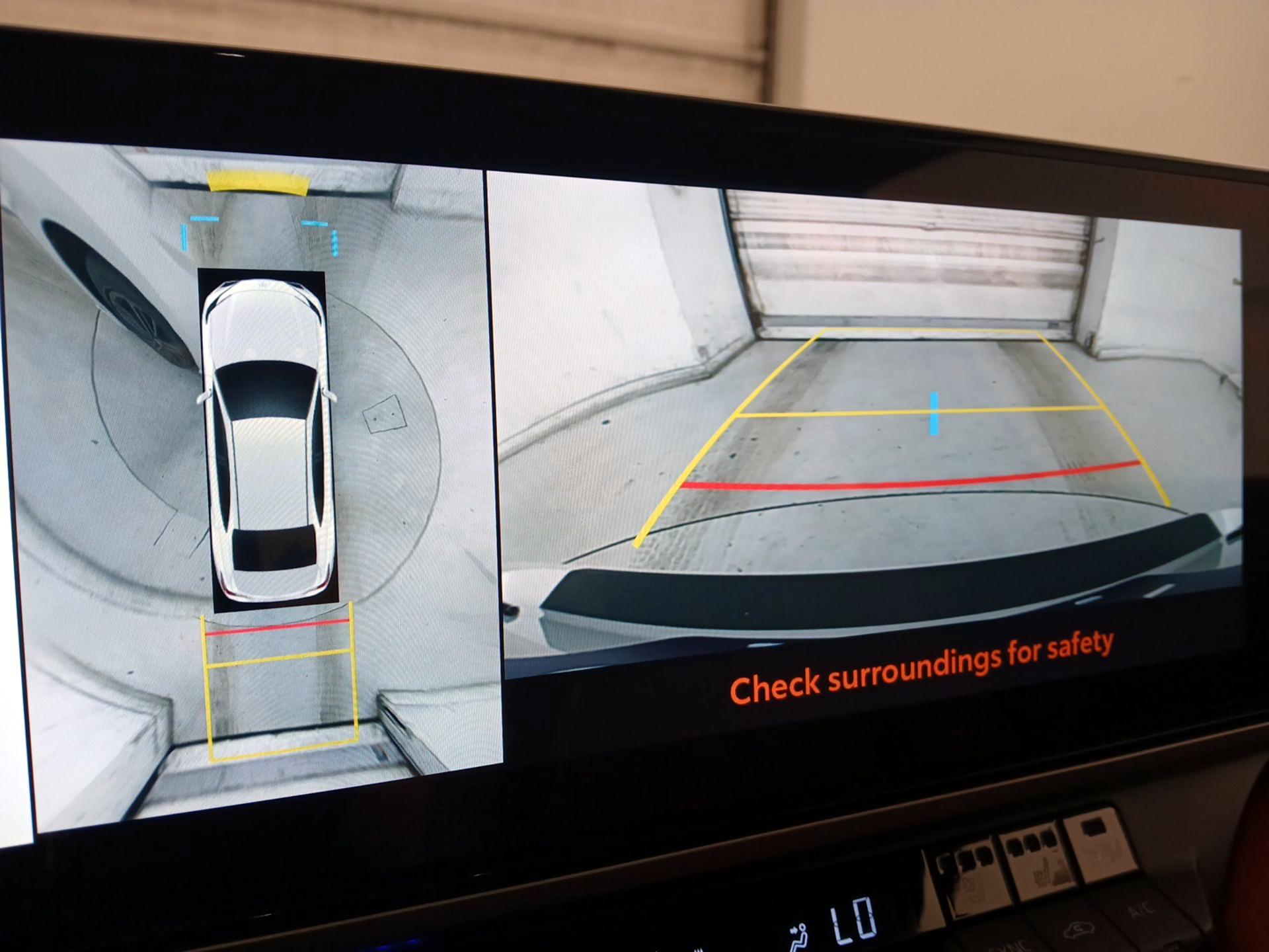 Thumbnail: 2025 Toyota Camry - 14