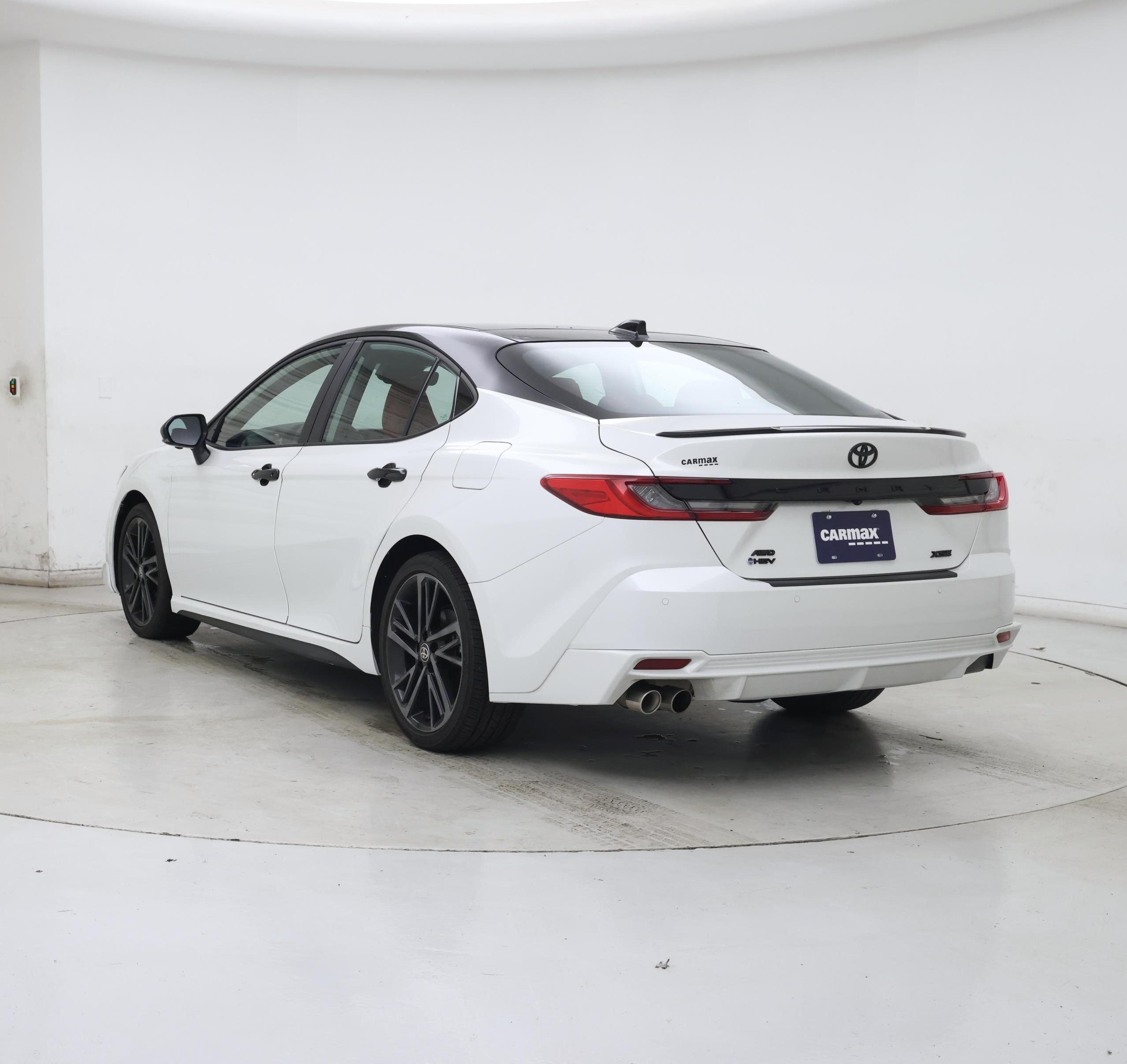 Thumbnail: 2025 Toyota Camry - 2