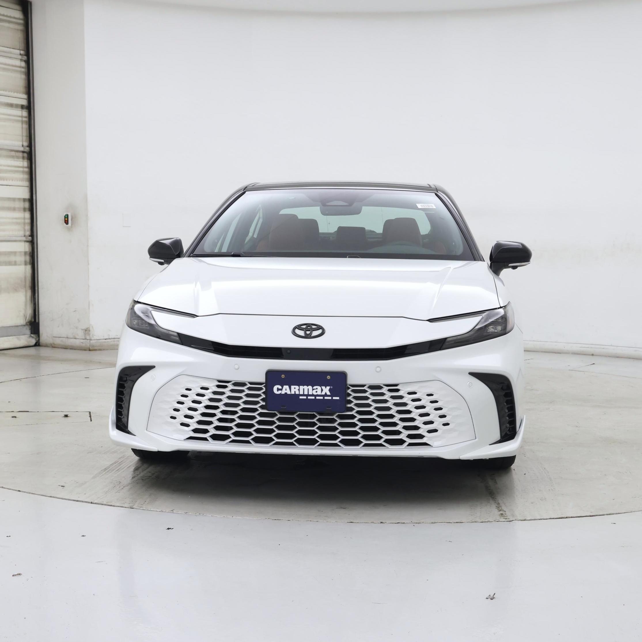 Thumbnail: 2025 Toyota Camry - 5