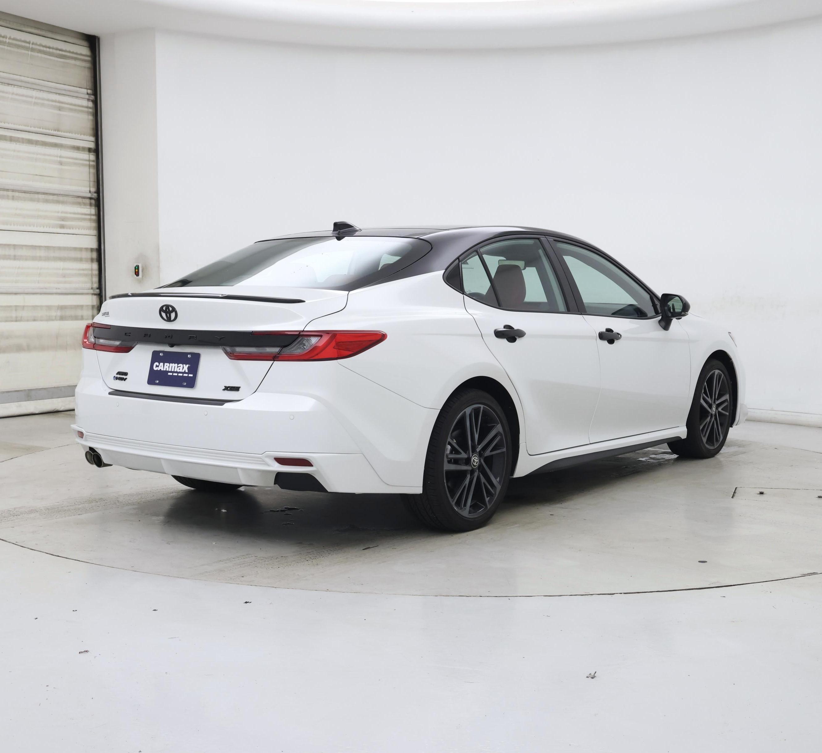 Thumbnail: 2025 Toyota Camry - 8