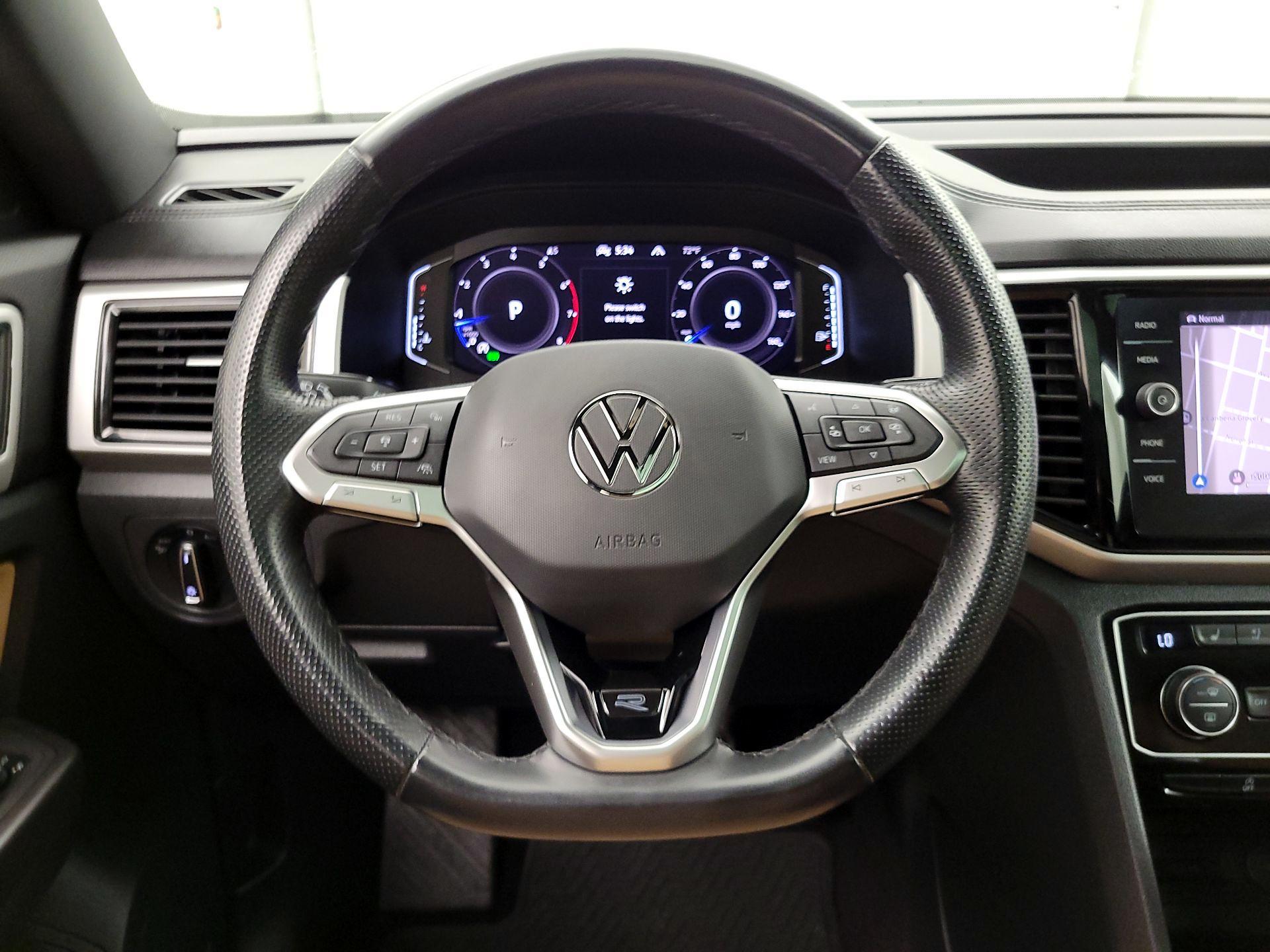 Thumbnail: 2022 Volkswagen Atlas - 10