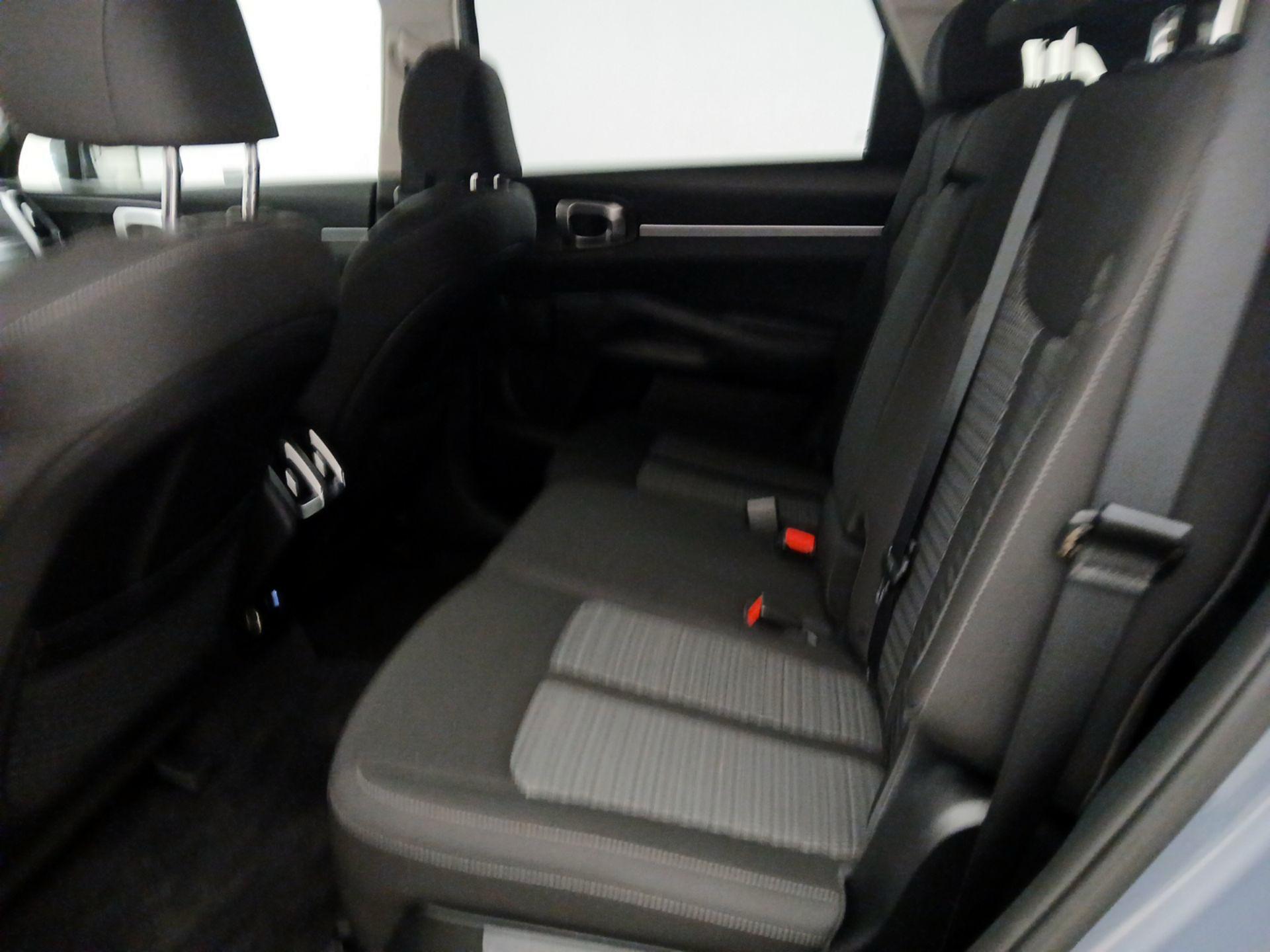 Thumbnail: 2021 Kia Sorento - 19