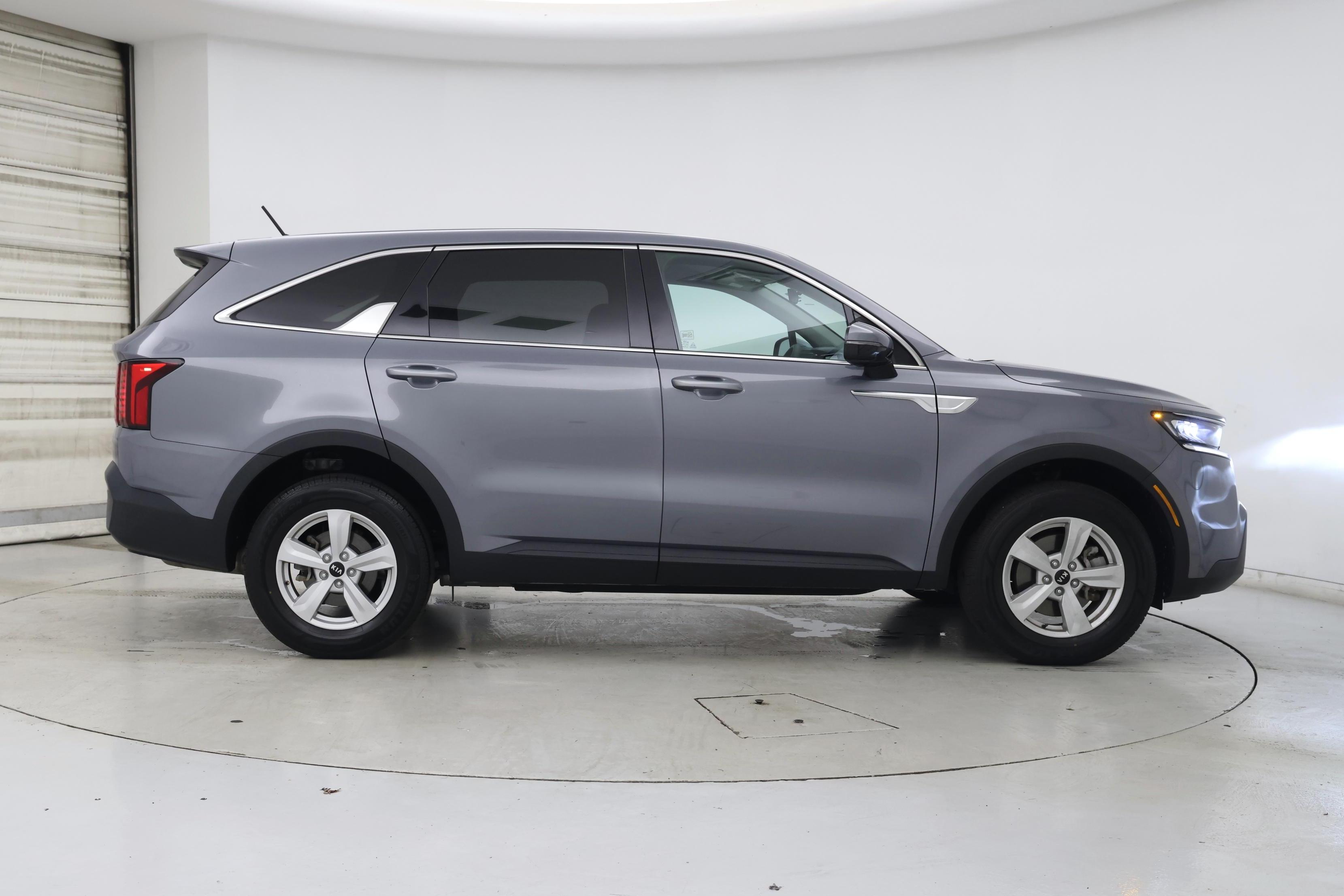 Thumbnail: 2021 Kia Sorento - 7