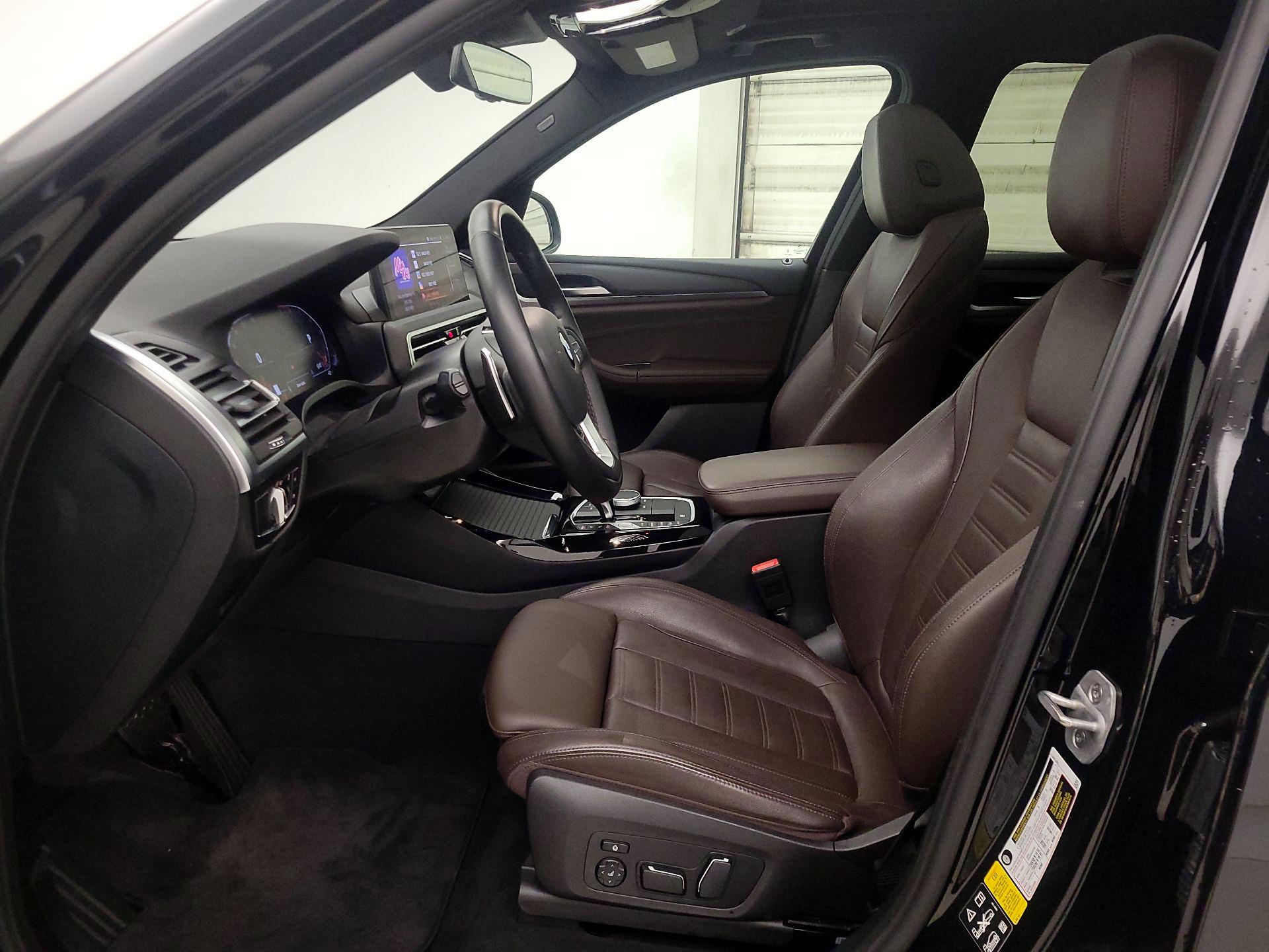 Thumbnail: 2024 BMW X3 - 11