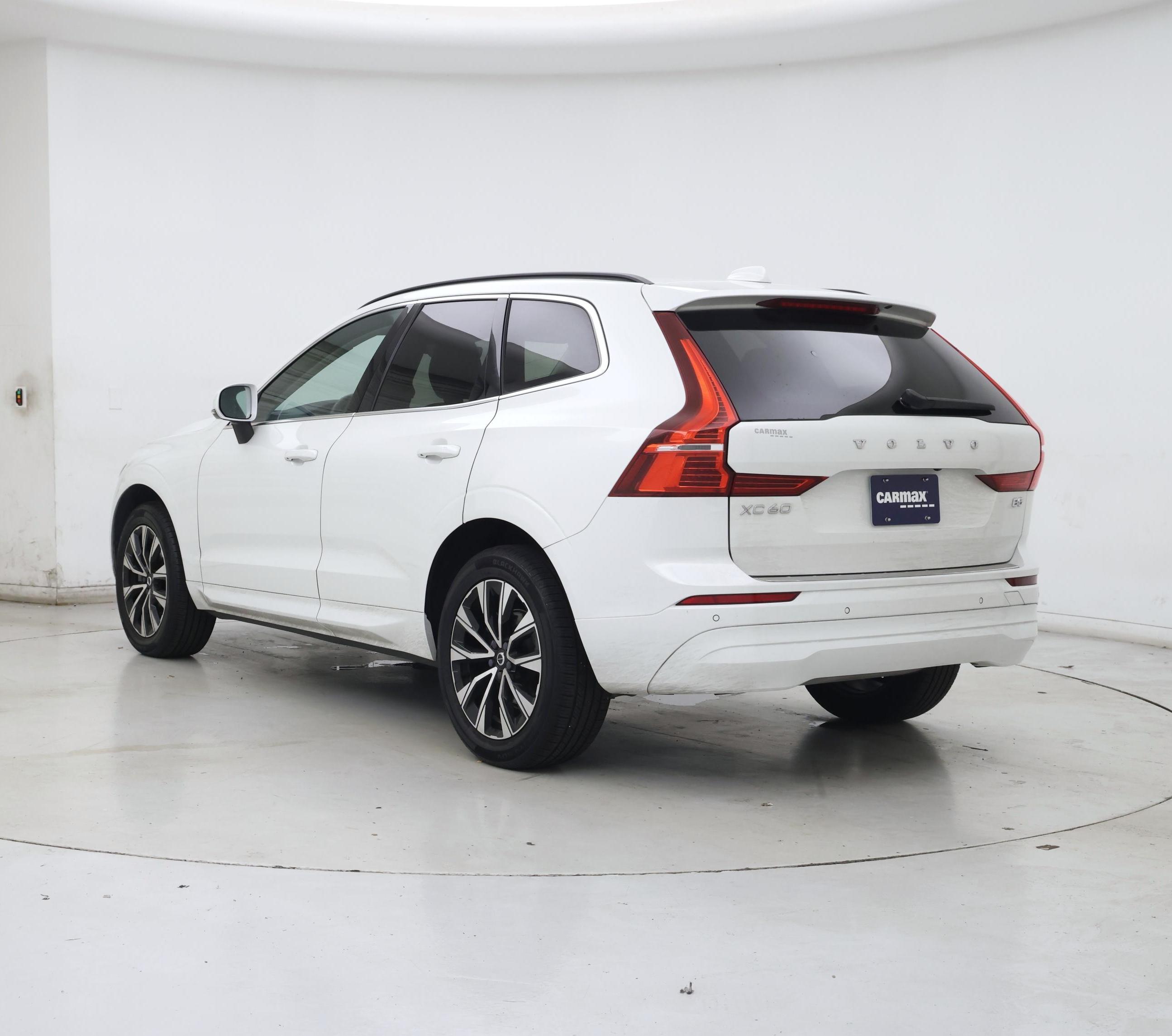 Thumbnail: 2023 Volvo XC60 - 2