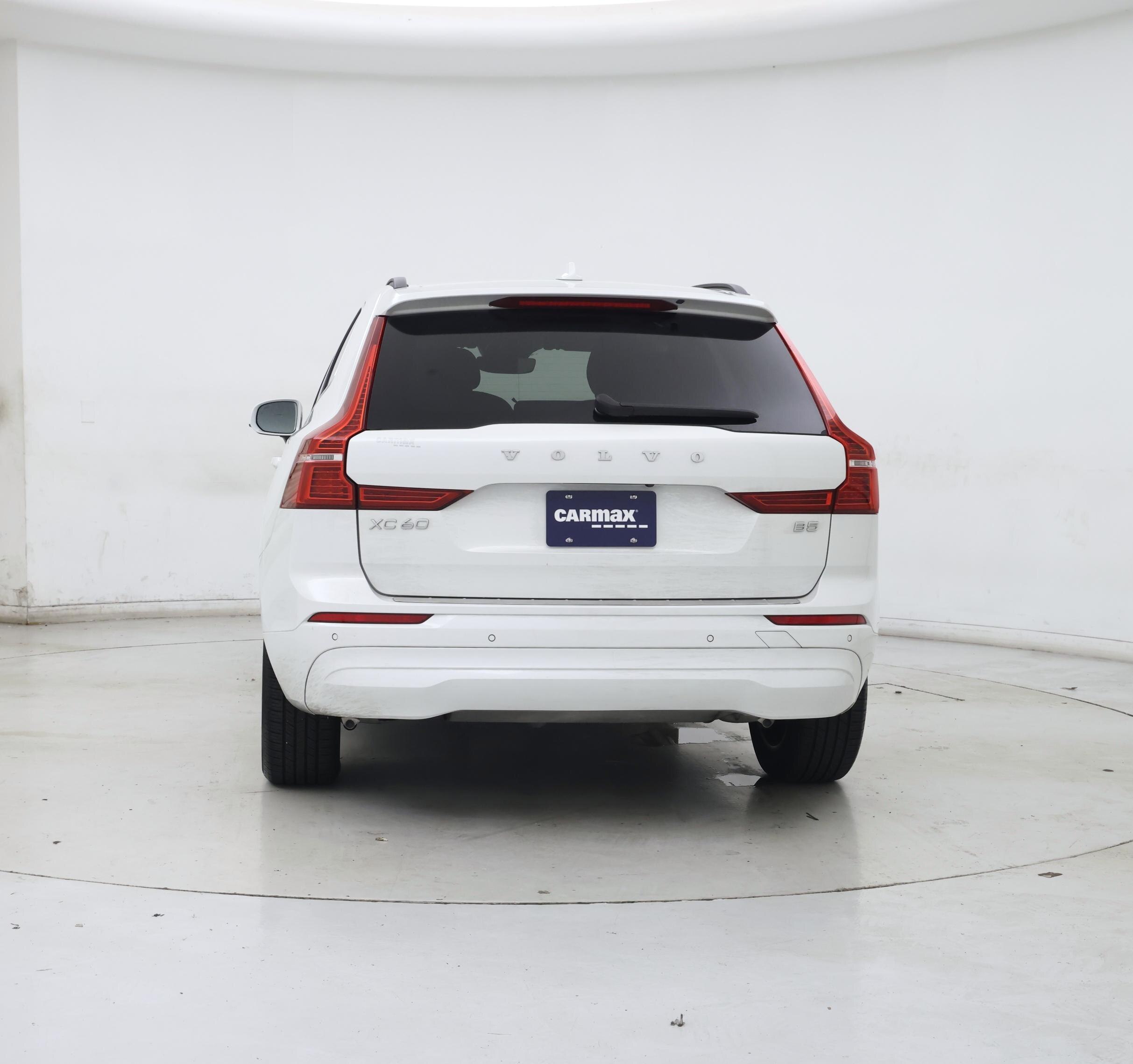 Thumbnail: 2023 Volvo XC60 - 6