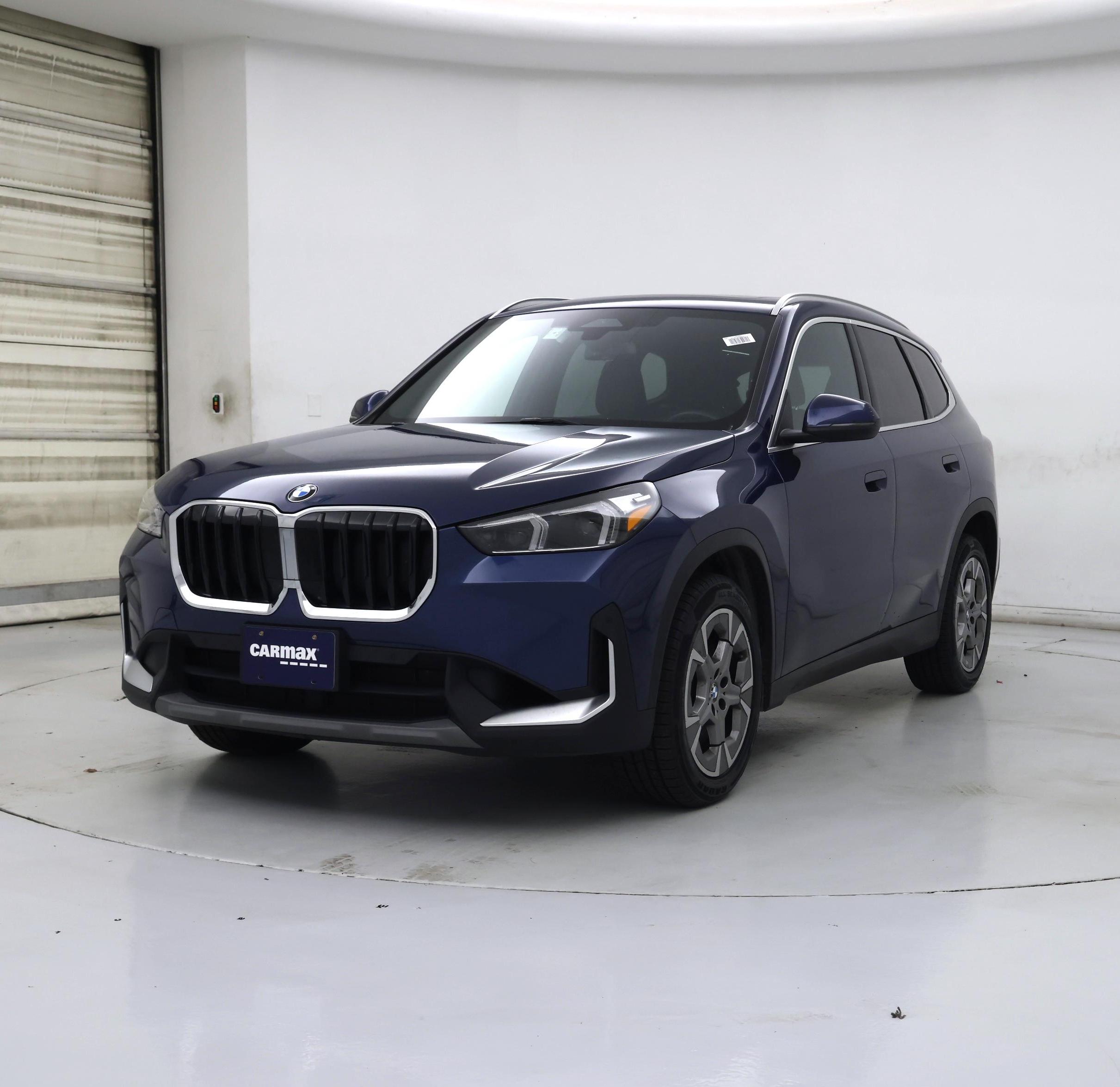 Thumbnail: 2023 BMW X1 - 4