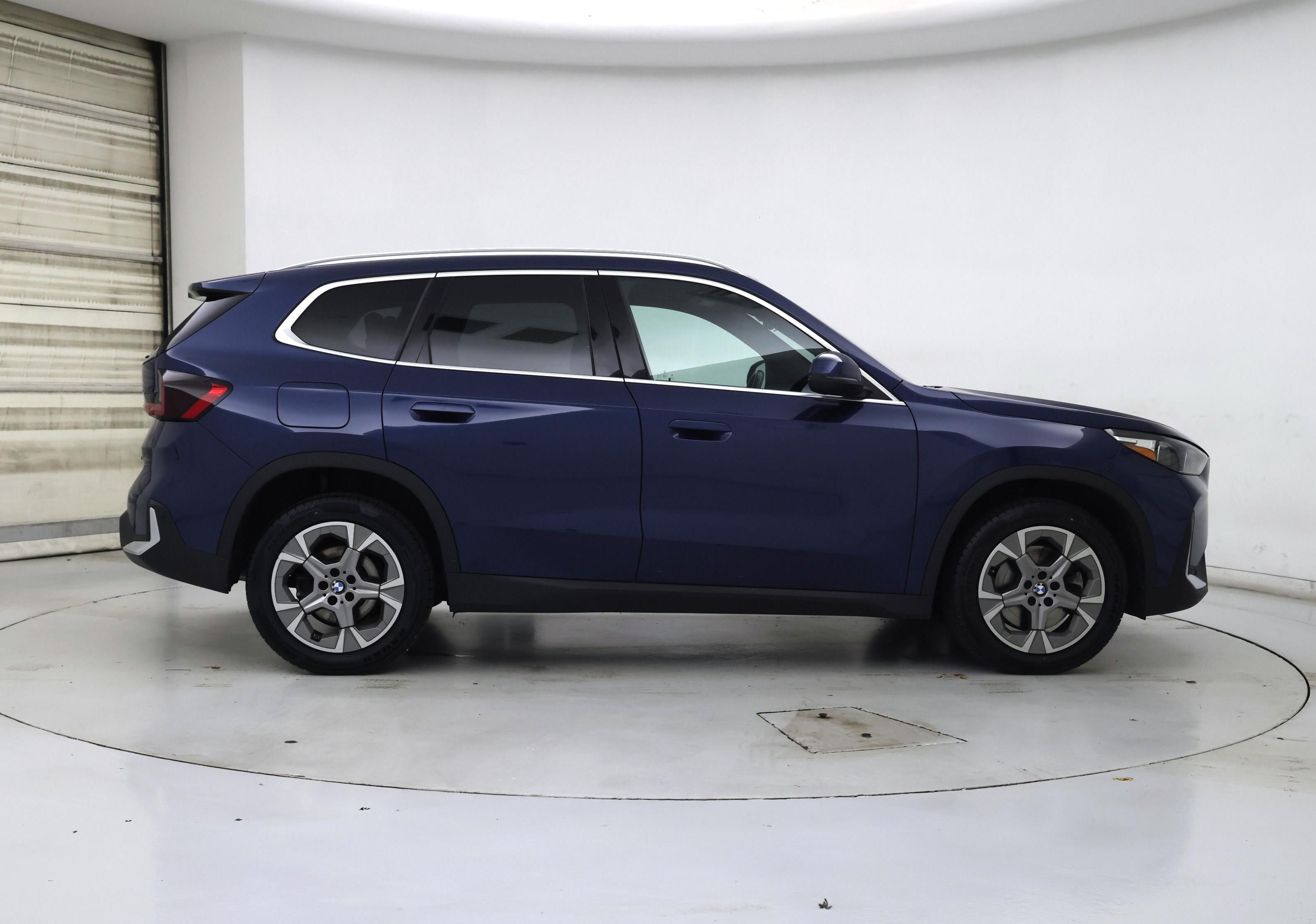 Thumbnail: 2023 BMW X1 - 7