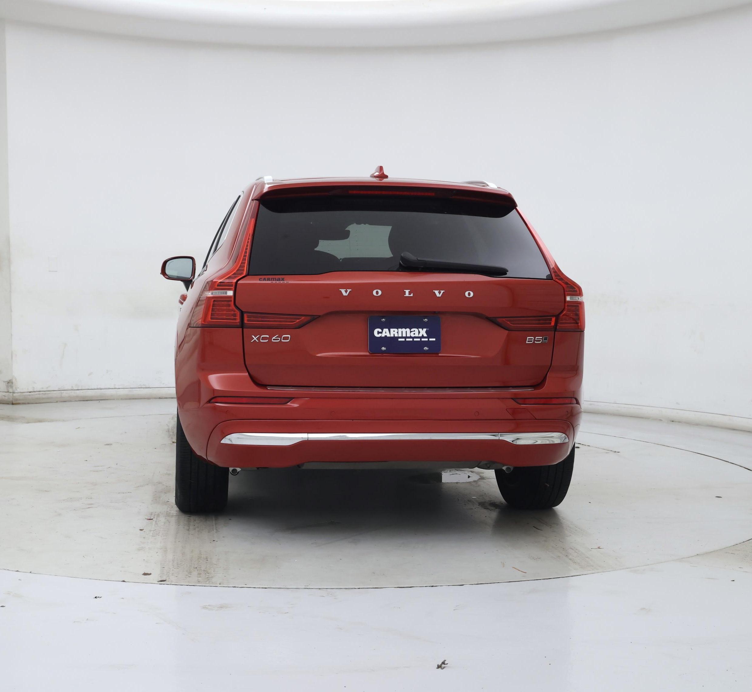 Thumbnail: 2022 Volvo XC60 - 6