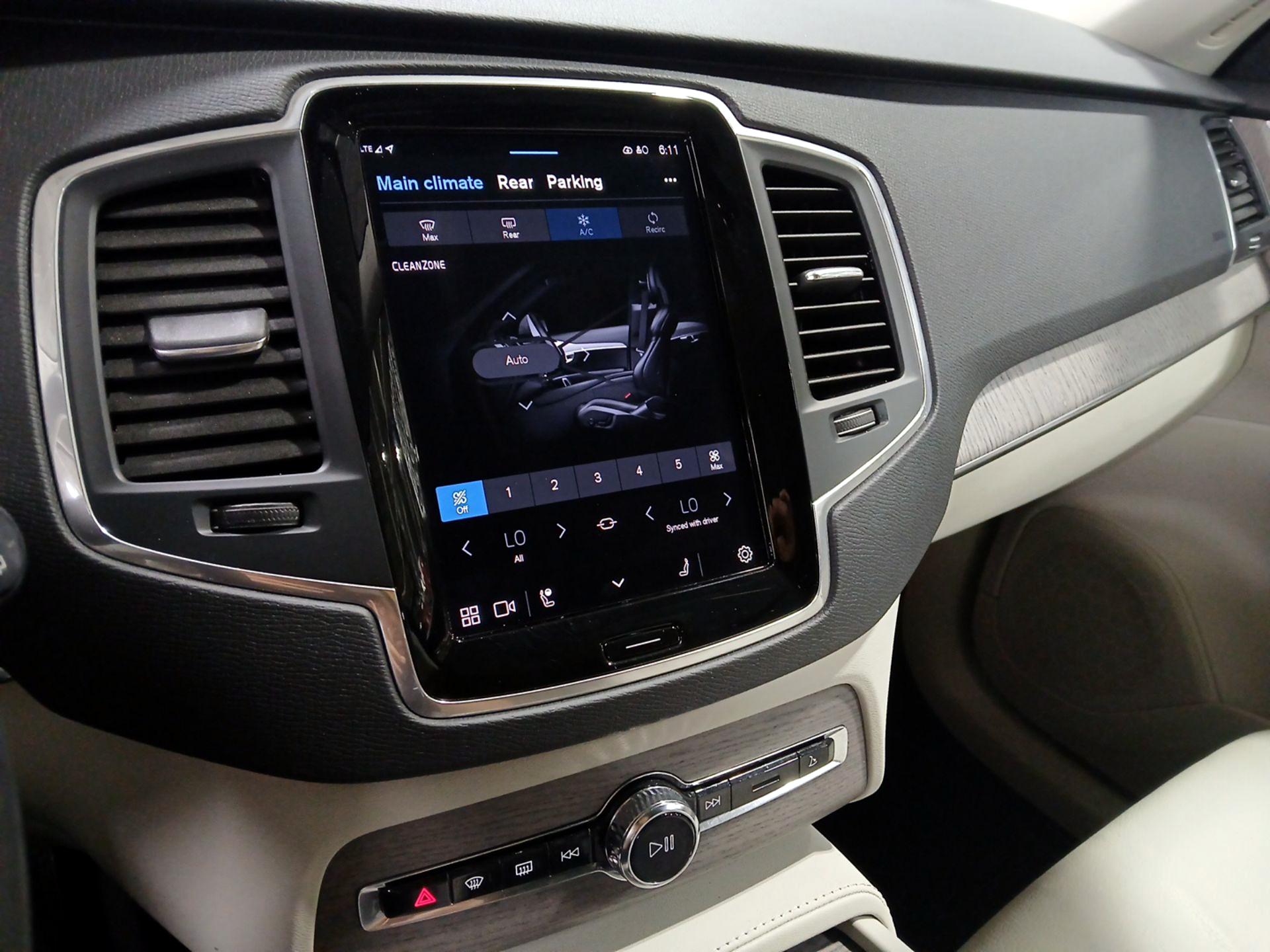 Thumbnail: 2024 Volvo XC90 - 16