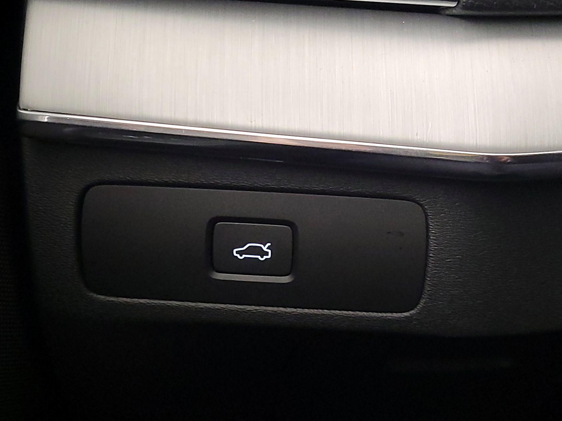 Thumbnail: 2023 Volvo XC90 - 13
