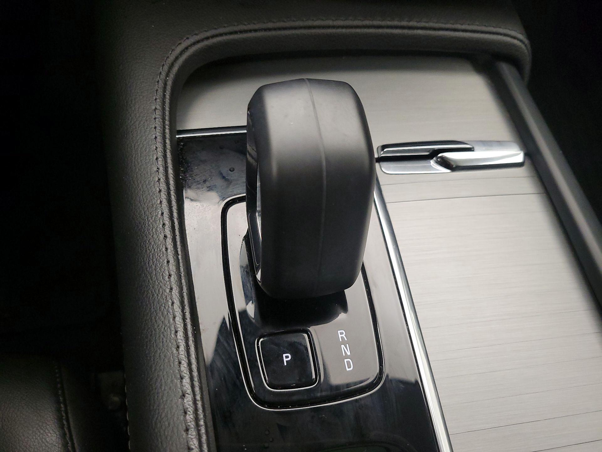 Thumbnail: 2023 Volvo XC90 - 18