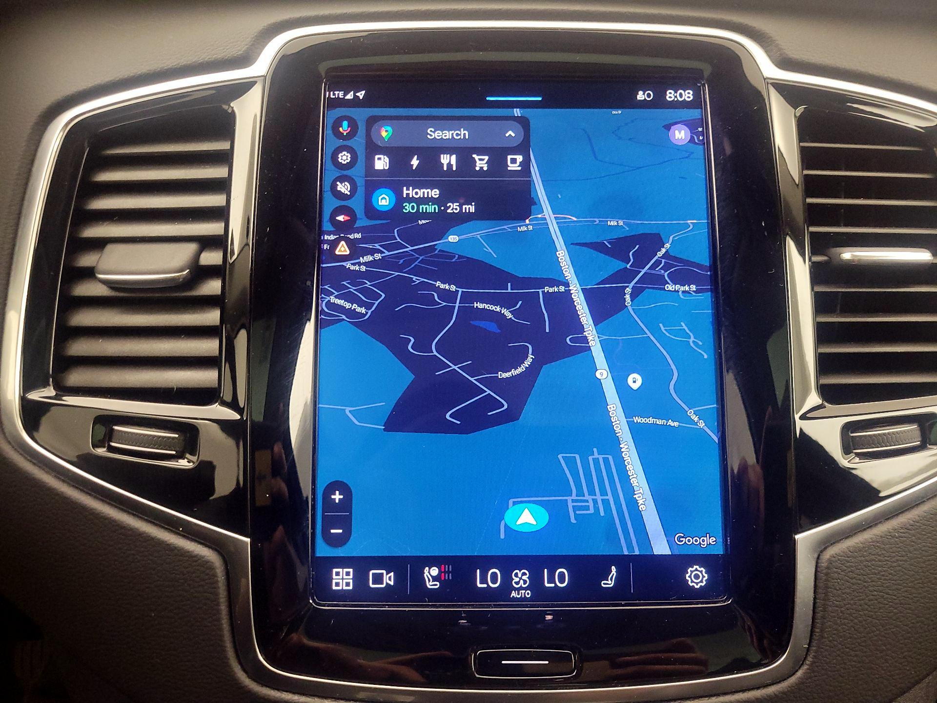 Thumbnail: 2024 Volvo XC90 - 14
