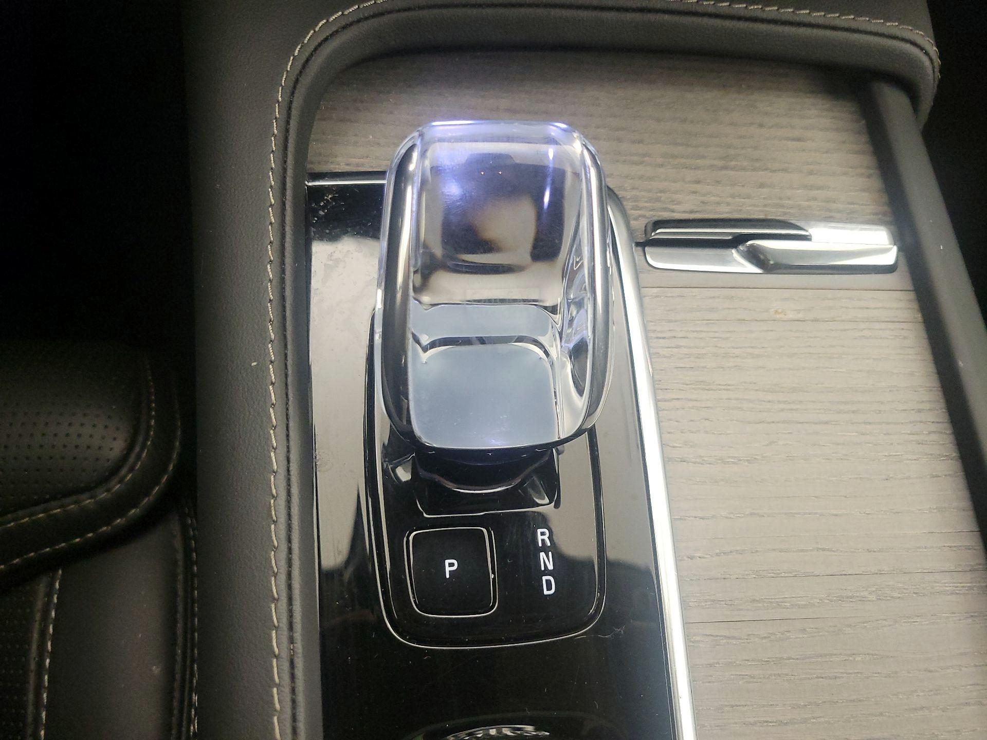 Thumbnail: 2024 Volvo XC90 - 18