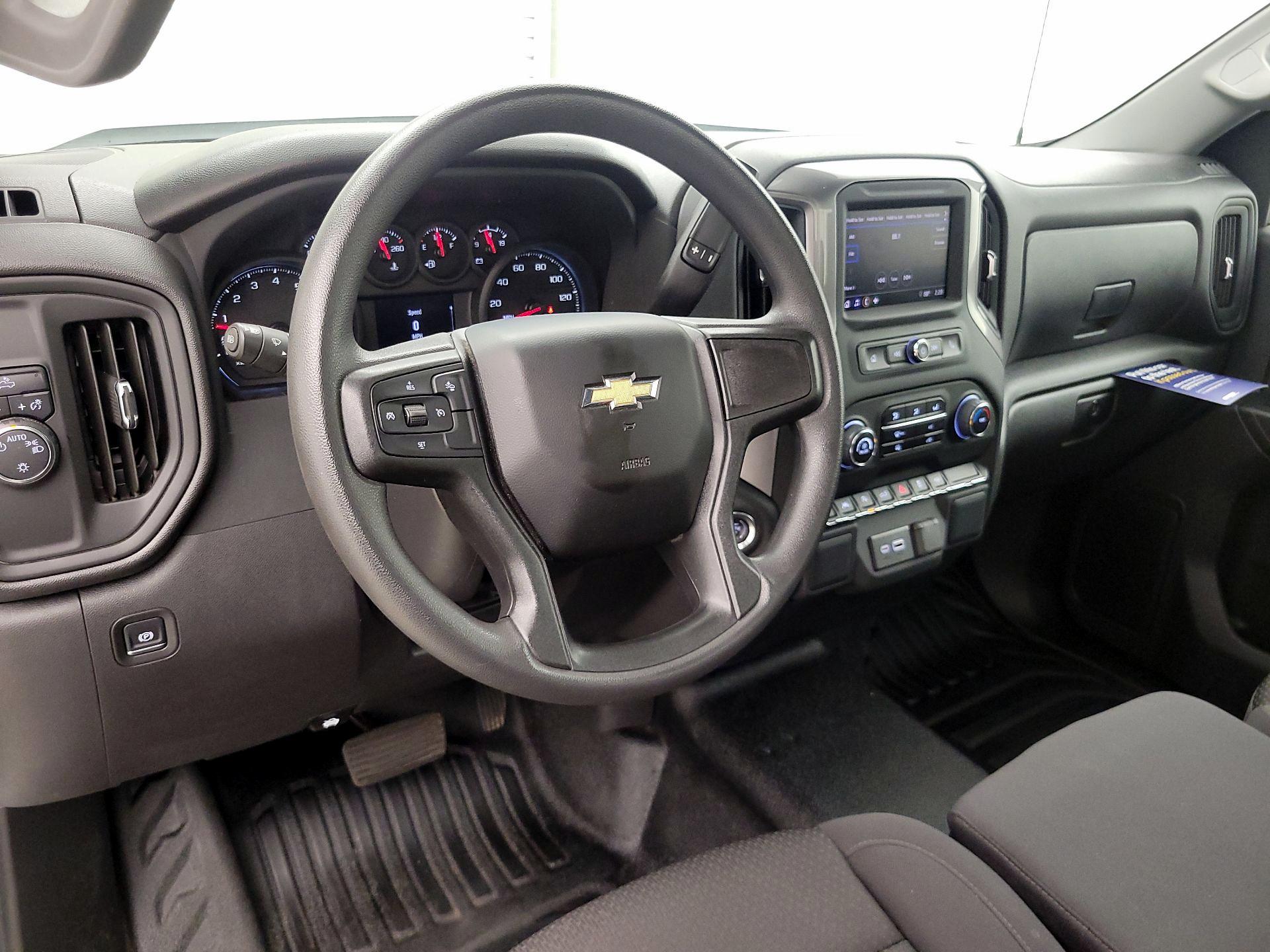 Thumbnail: 2024 Chevrolet Silverado 1500 - 9