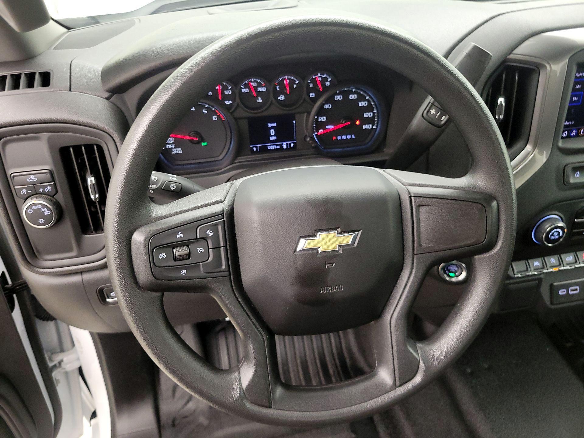 Thumbnail: 2024 Chevrolet Silverado 1500 - 10