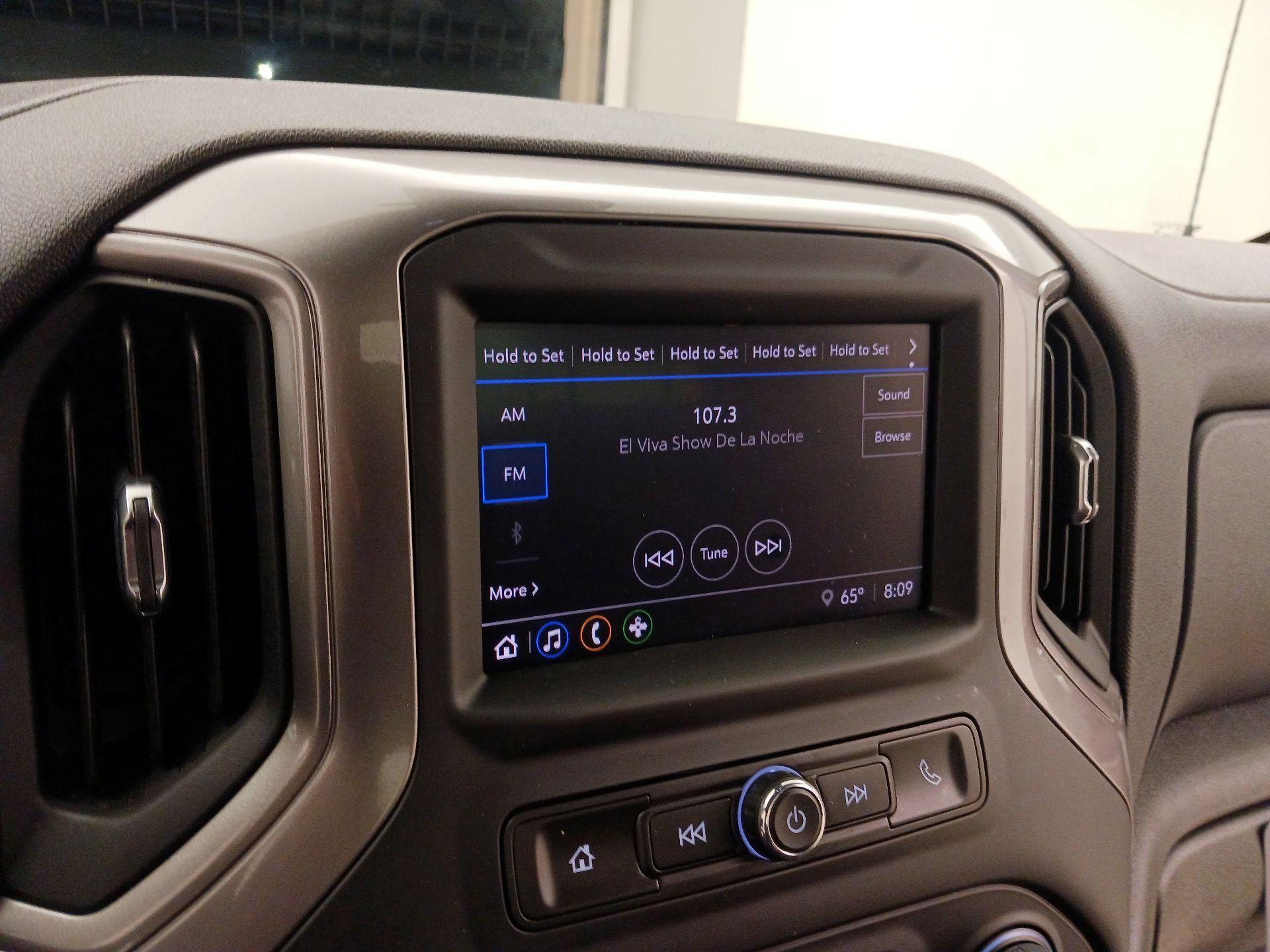Thumbnail: 2024 Chevrolet Silverado 1500 - 15