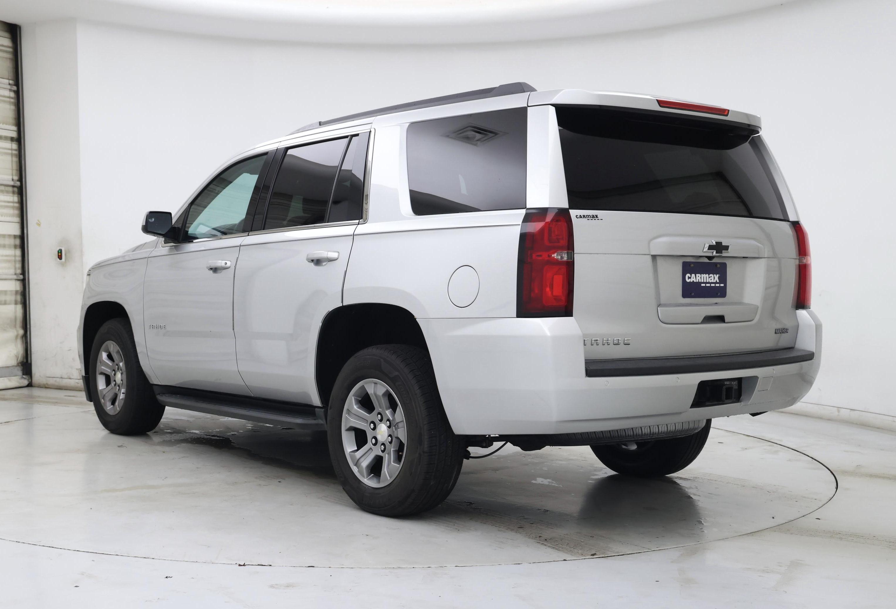 Thumbnail: 2020 Chevrolet Tahoe - 2