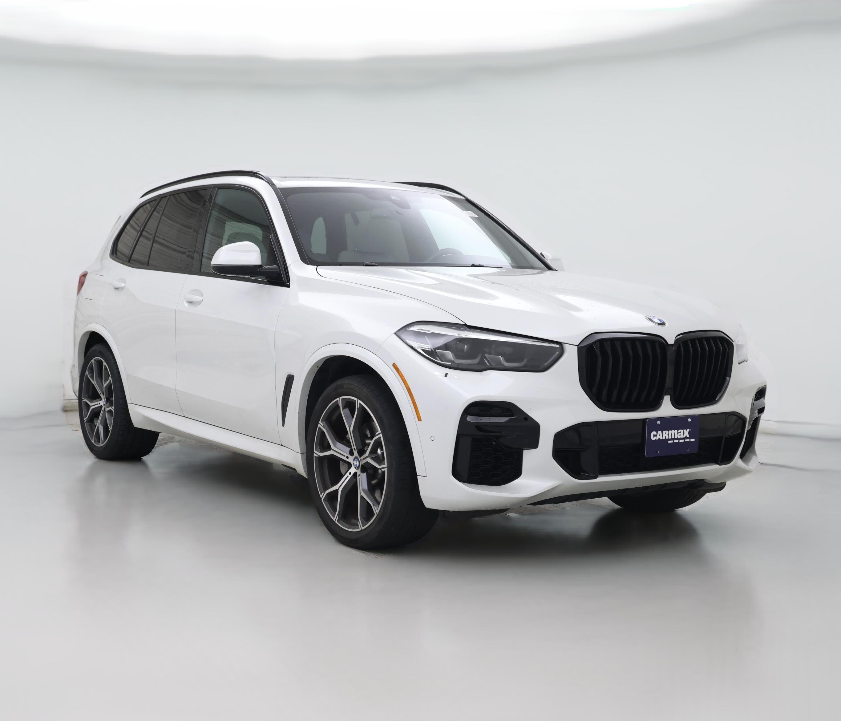 Thumbnail: 2023 BMW X5 - 1