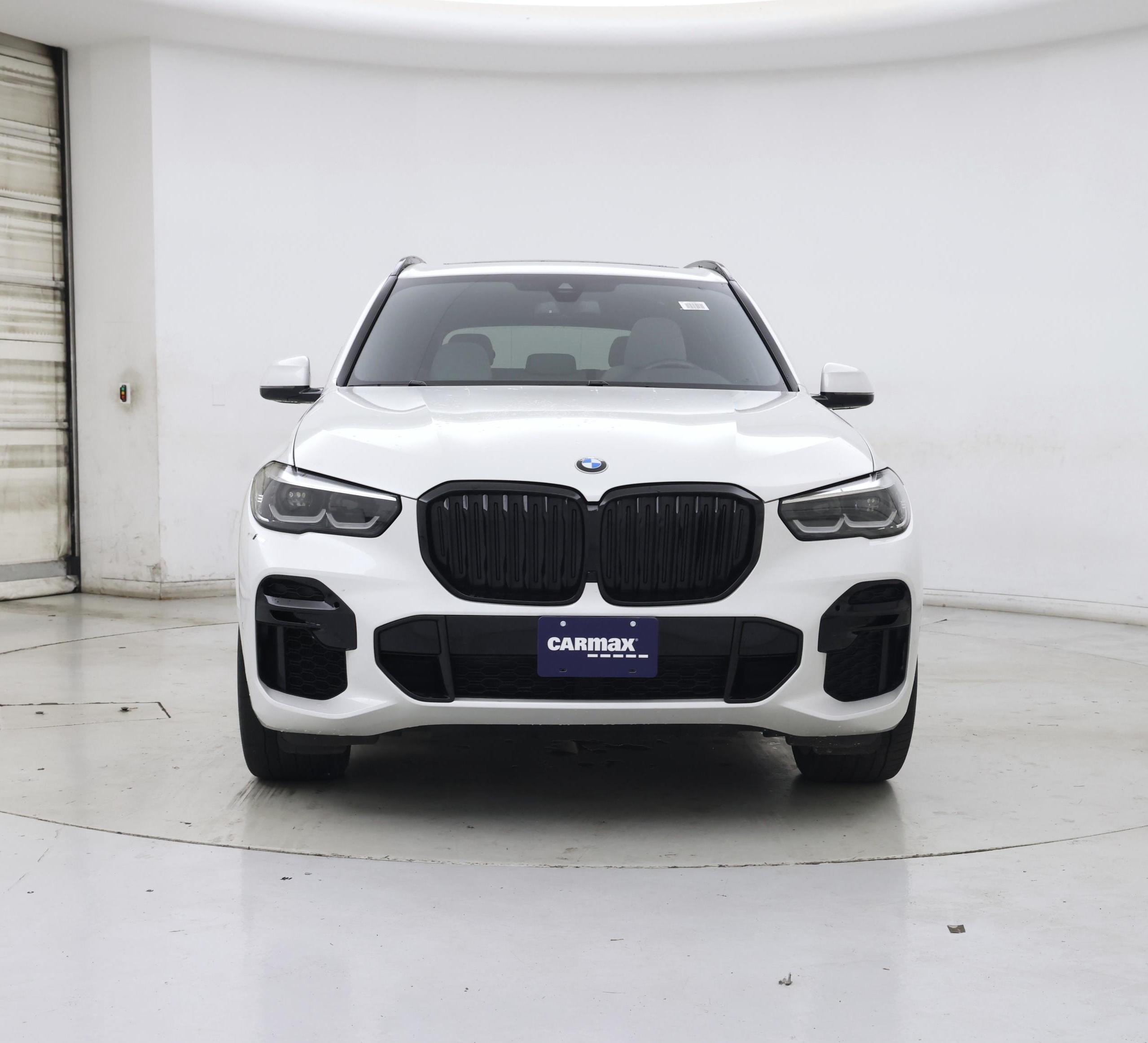 Thumbnail: 2023 BMW X5 - 5