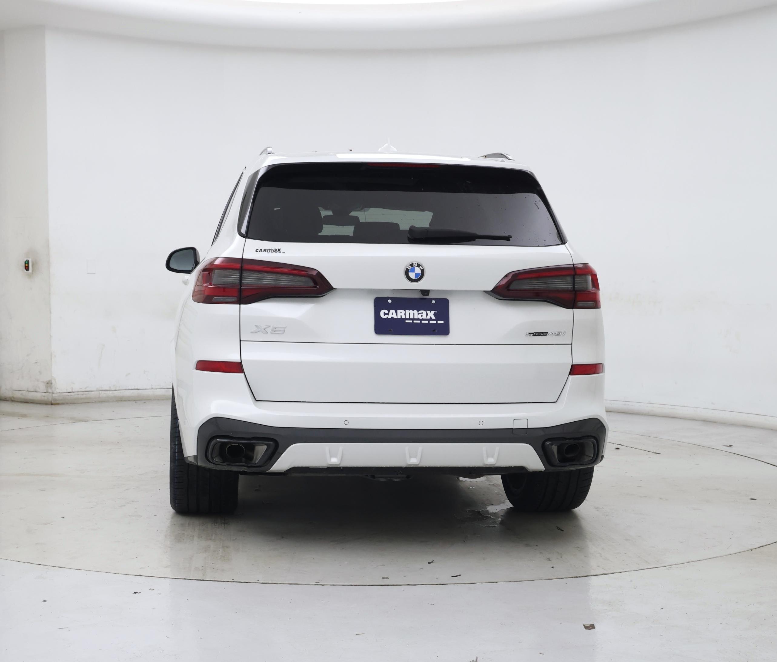 Thumbnail: 2023 BMW X5 - 6