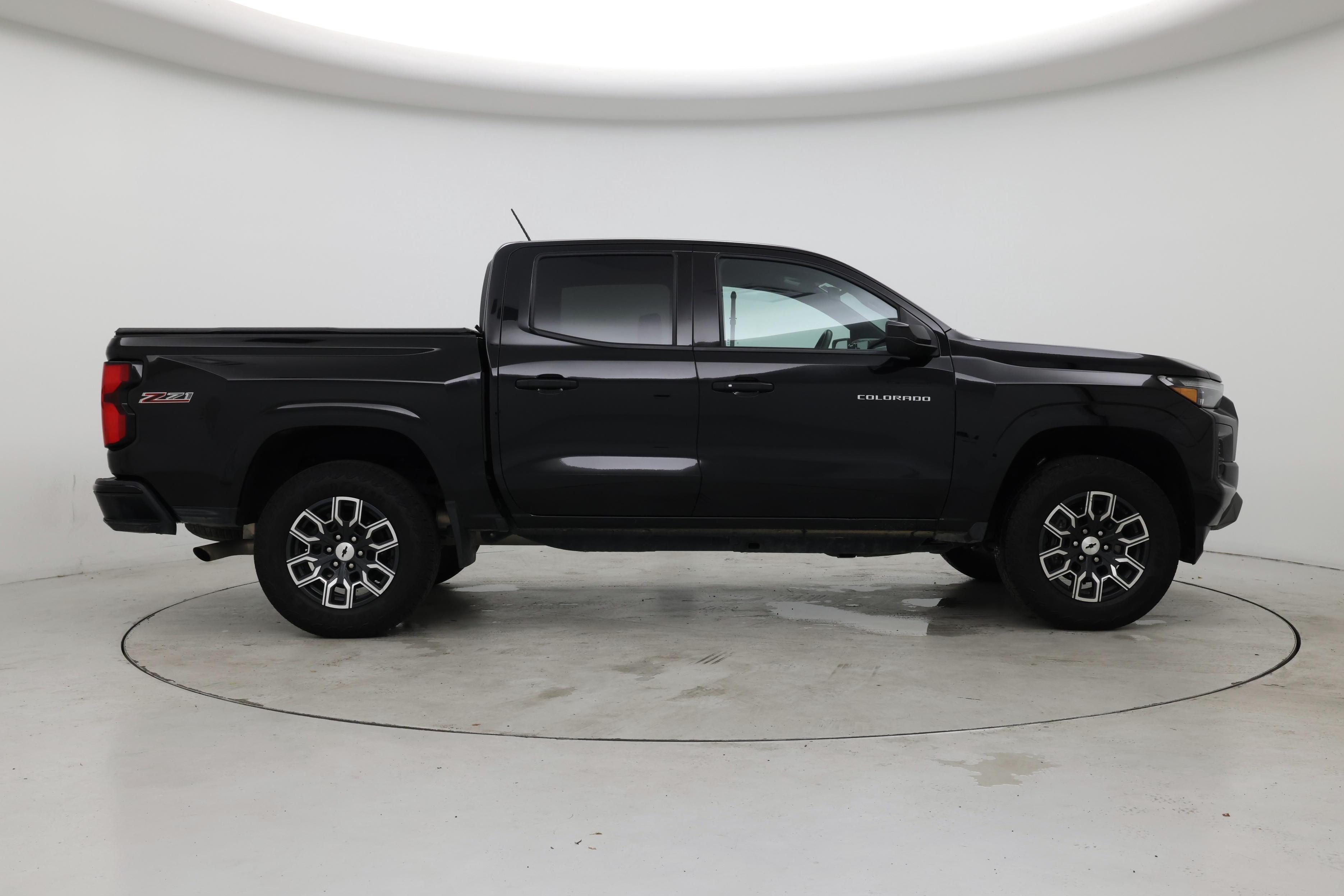 Thumbnail: 2024 Chevrolet Colorado - 7