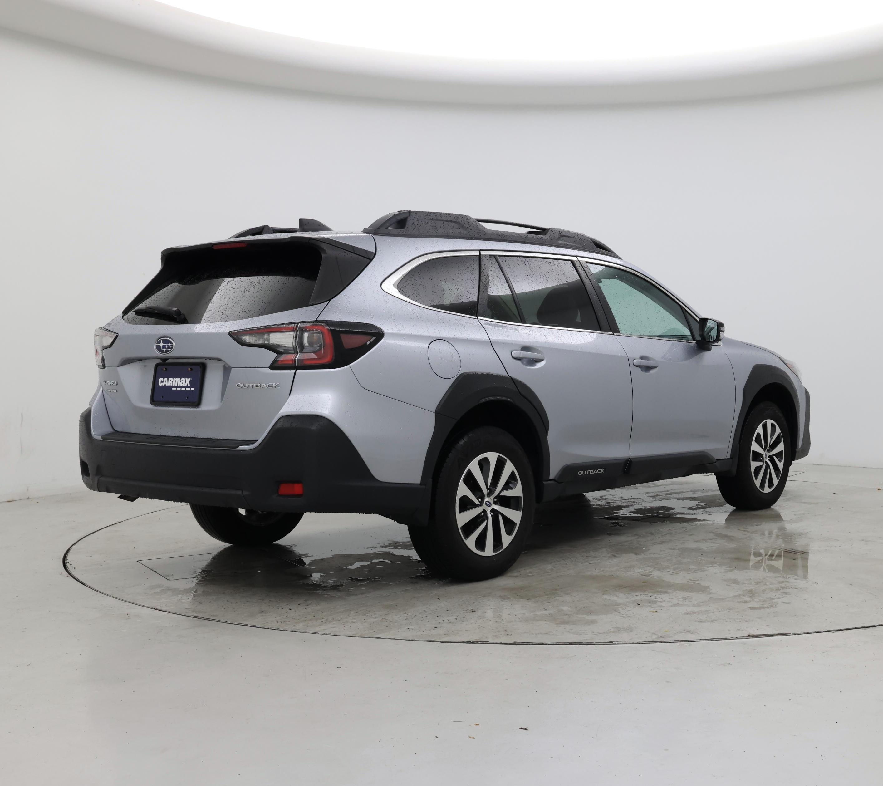 Thumbnail: 2023 Subaru Outback - 8