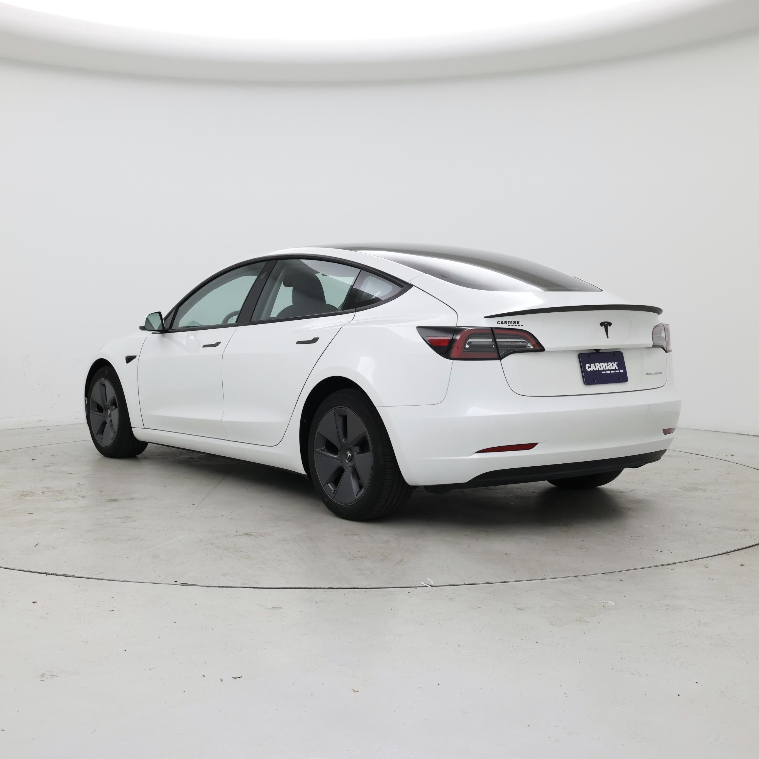 Thumbnail: 2023 Tesla Model 3 - 2