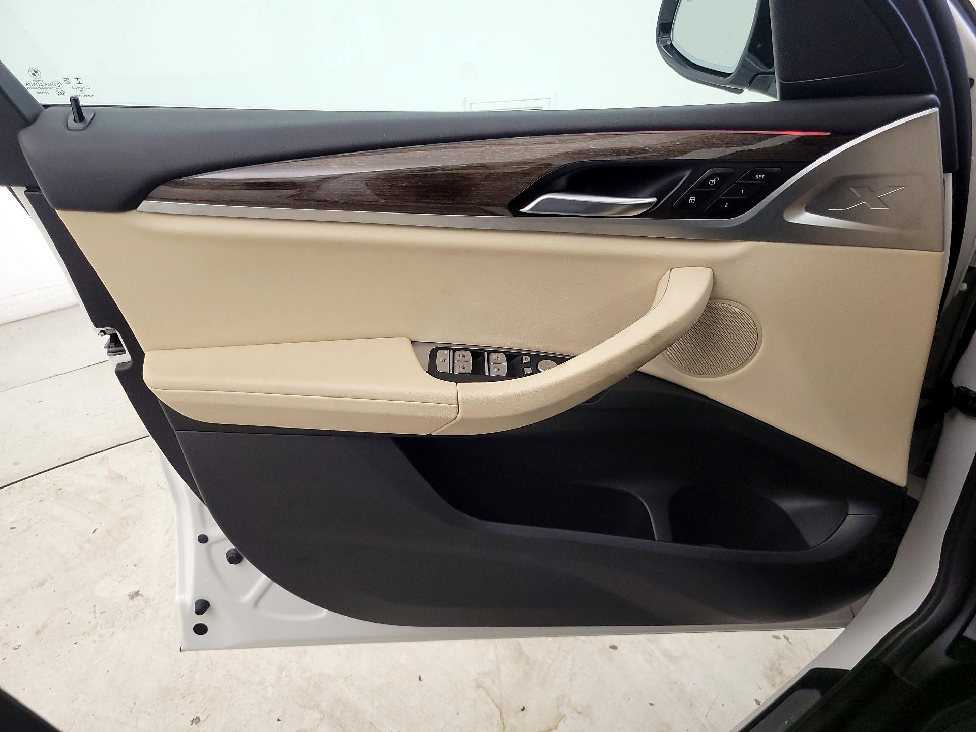 Thumbnail: 2021 BMW X3 - 12