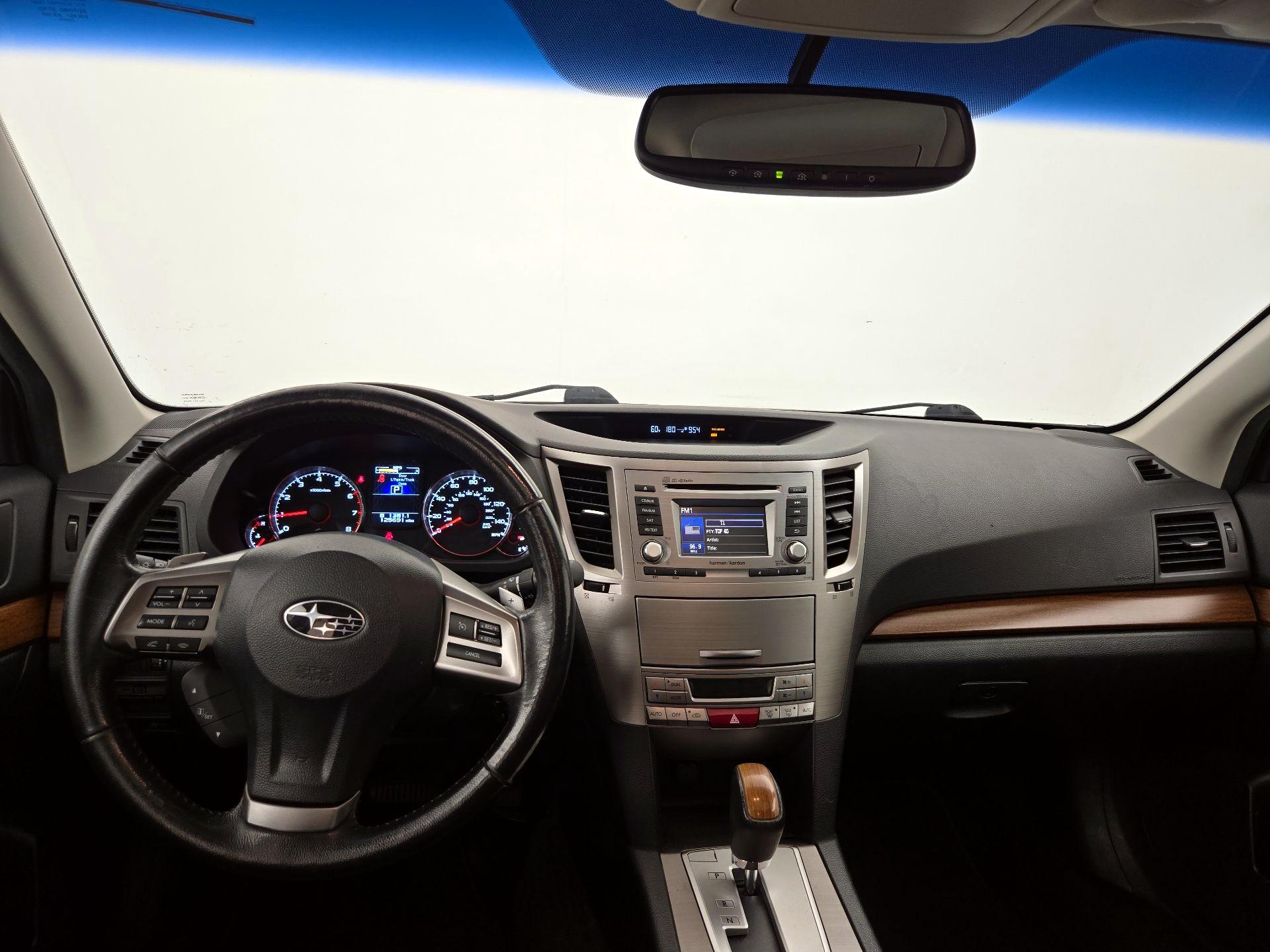 Thumbnail: 2014 Subaru Outback - 9