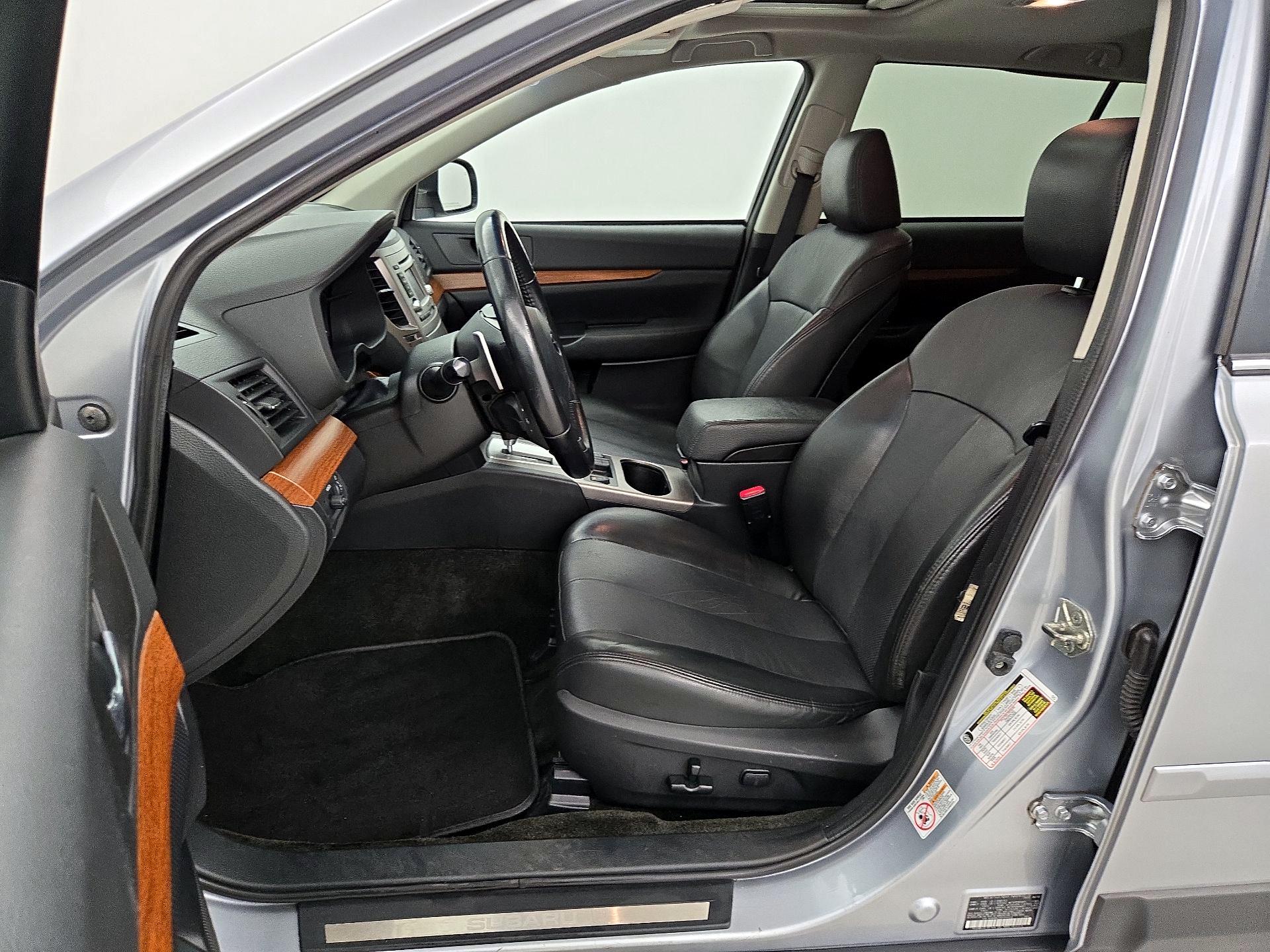 Thumbnail: 2014 Subaru Outback - 11