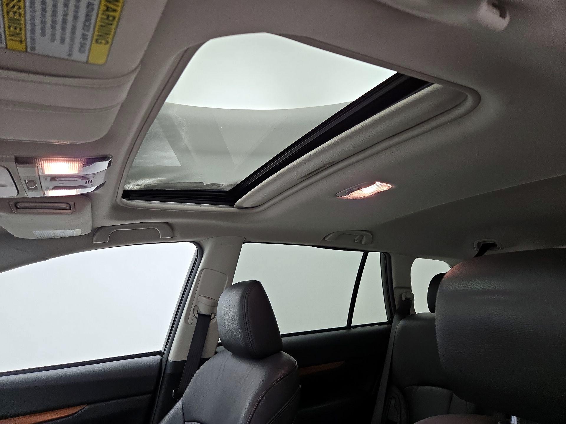 Thumbnail: 2014 Subaru Outback - 19