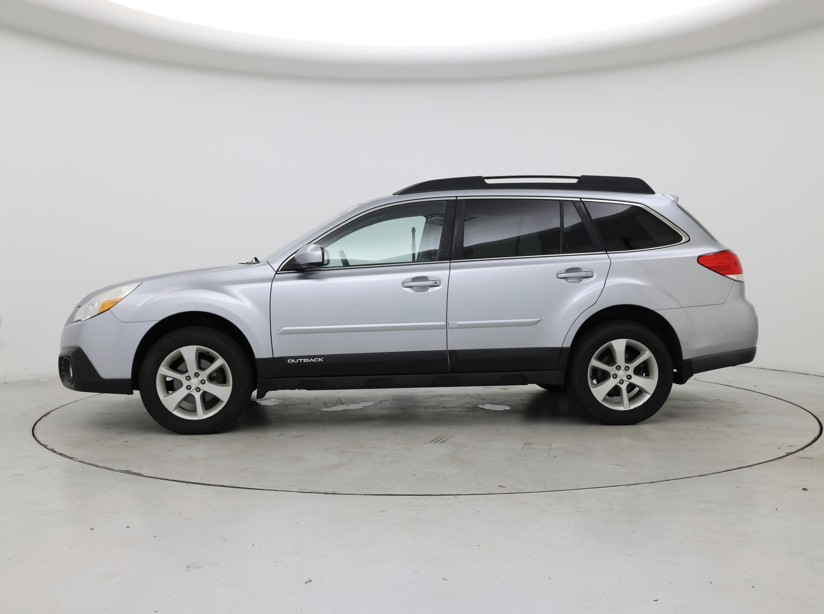 Thumbnail: 2014 Subaru Outback - 3