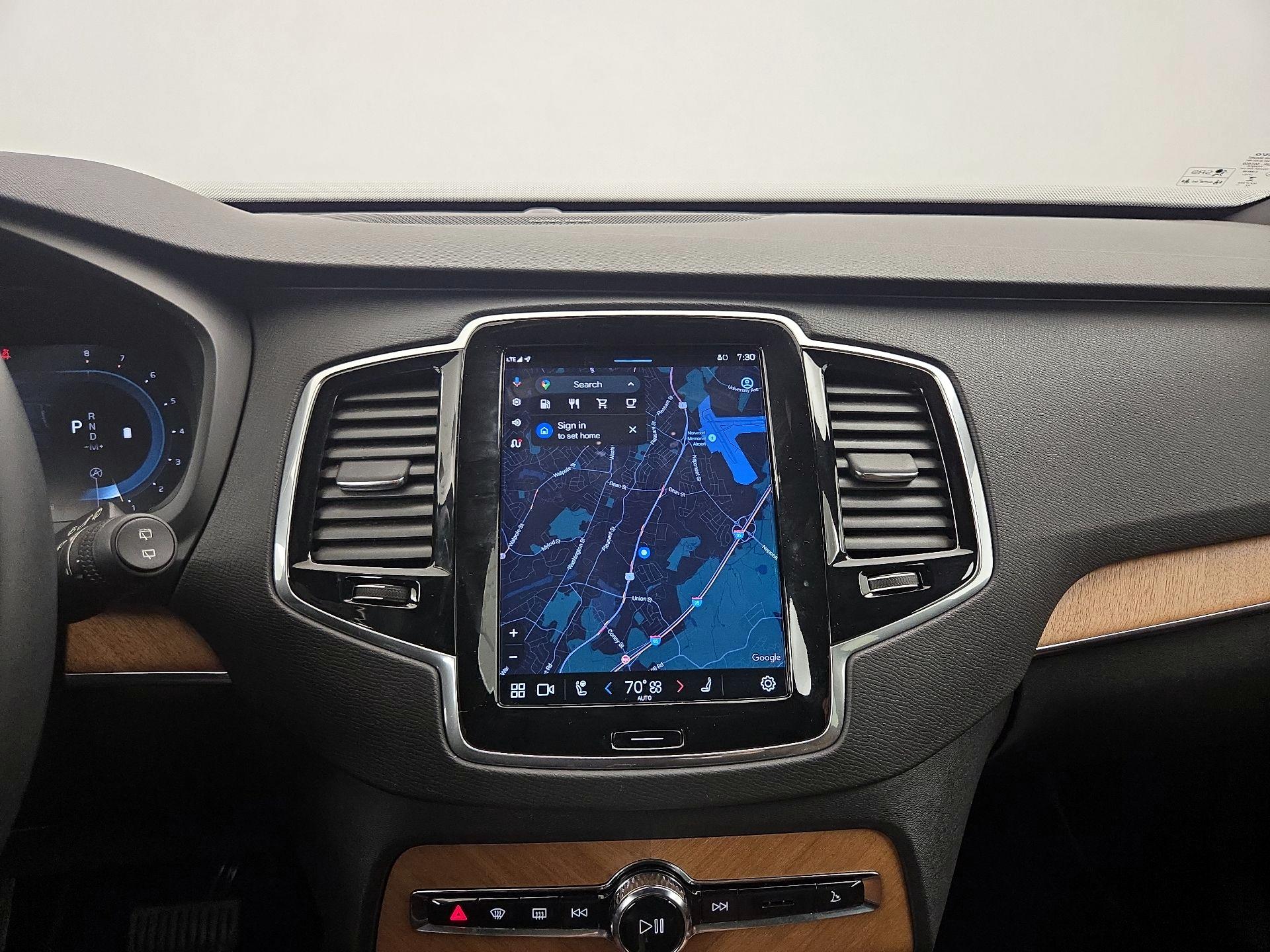 Thumbnail: 2023 Volvo XC90 - 14