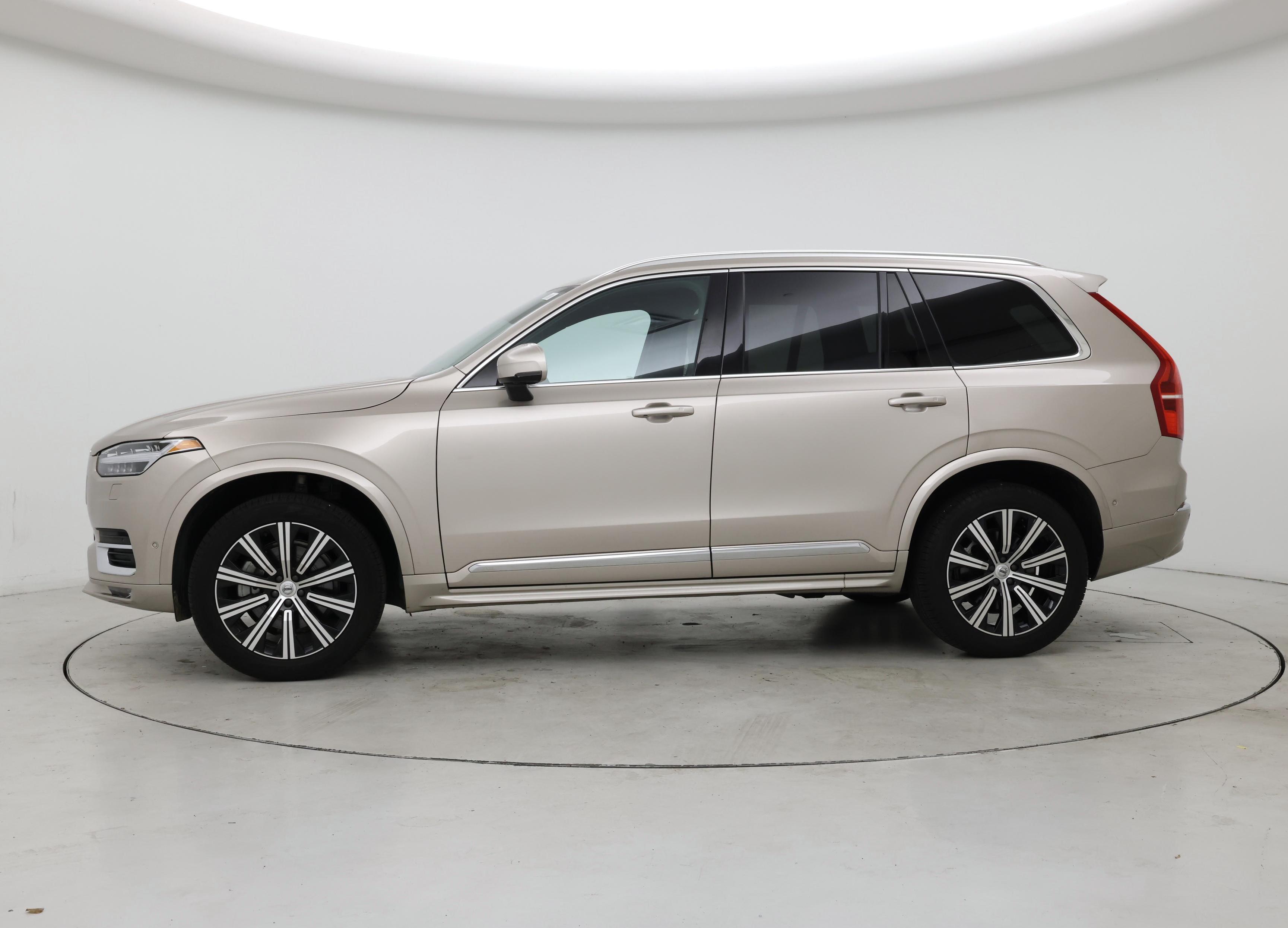 Thumbnail: 2023 Volvo XC90 - 3