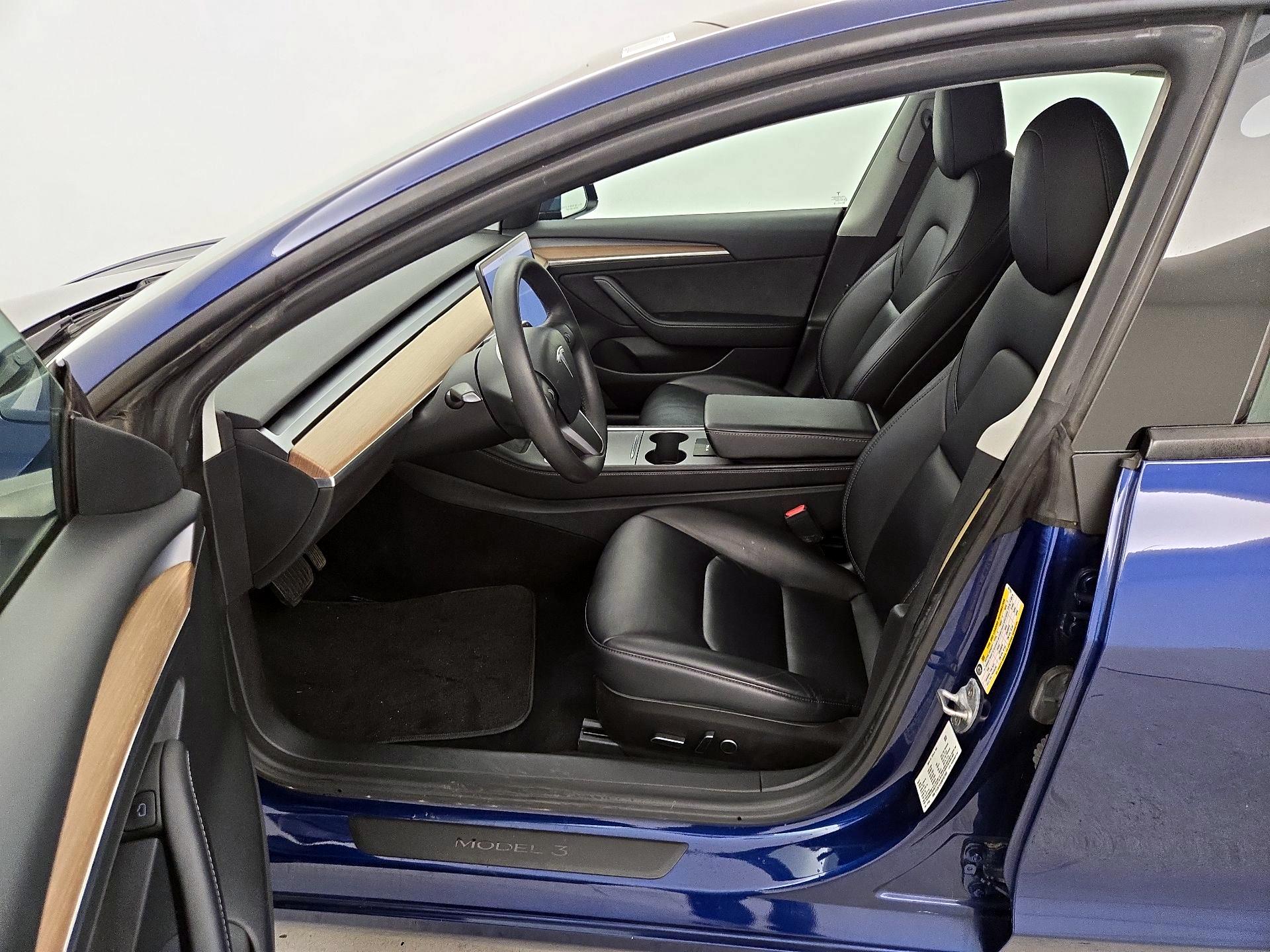 Thumbnail: 2021 Tesla Model 3 - 11