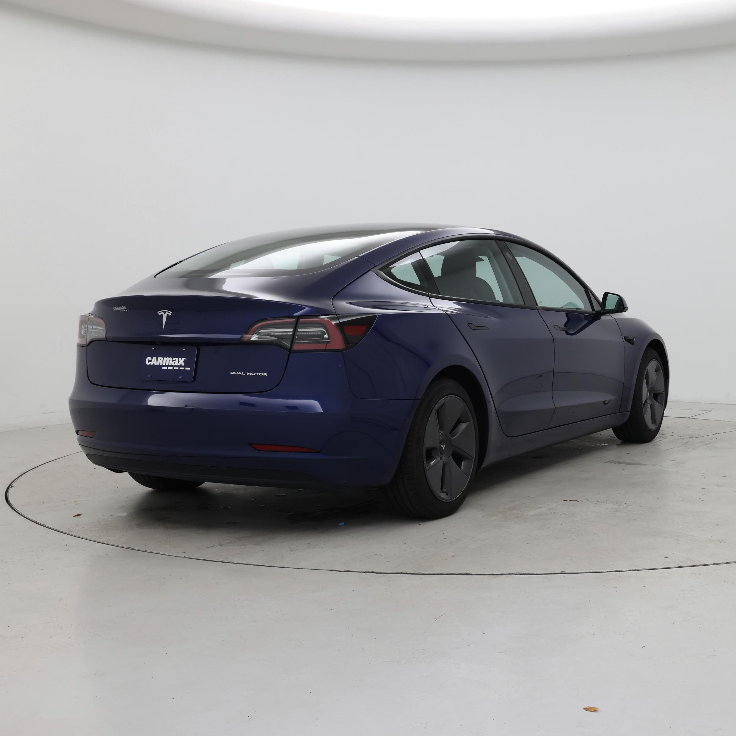 Thumbnail: 2021 Tesla Model 3 - 8