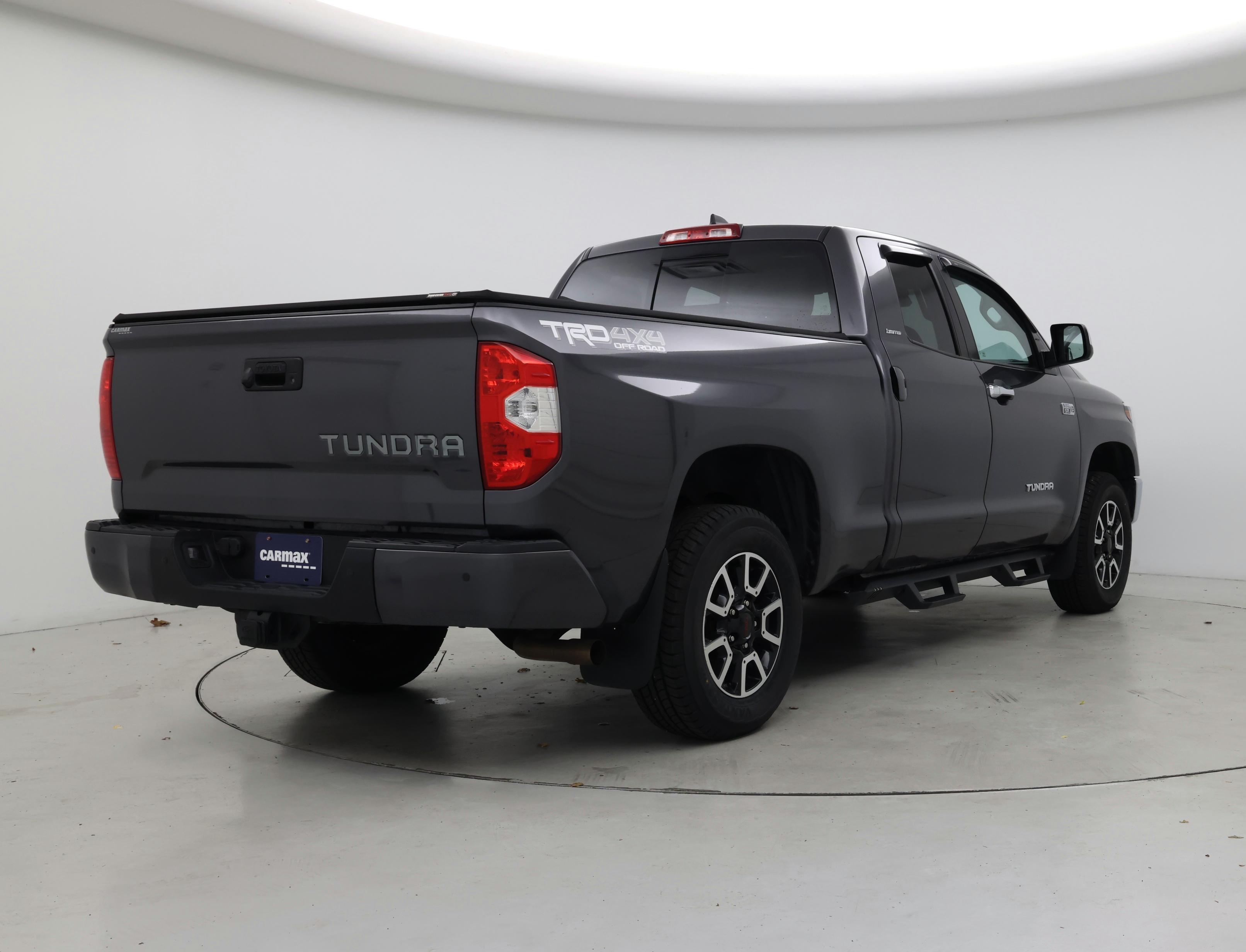 Thumbnail: 2020 Toyota Tundra - 8