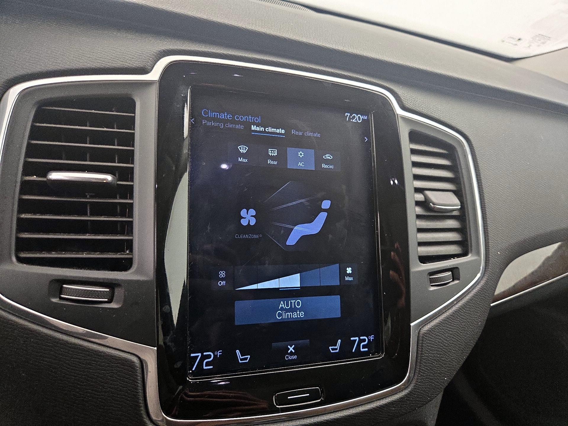 Thumbnail: 2019 Volvo XC90 - 17