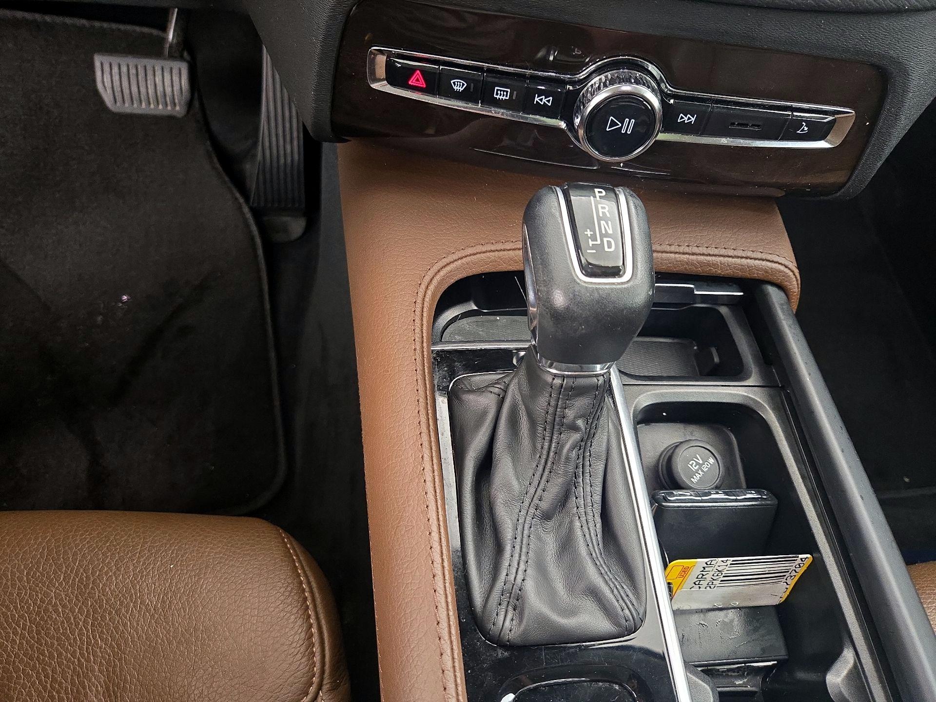 Thumbnail: 2019 Volvo XC90 - 18