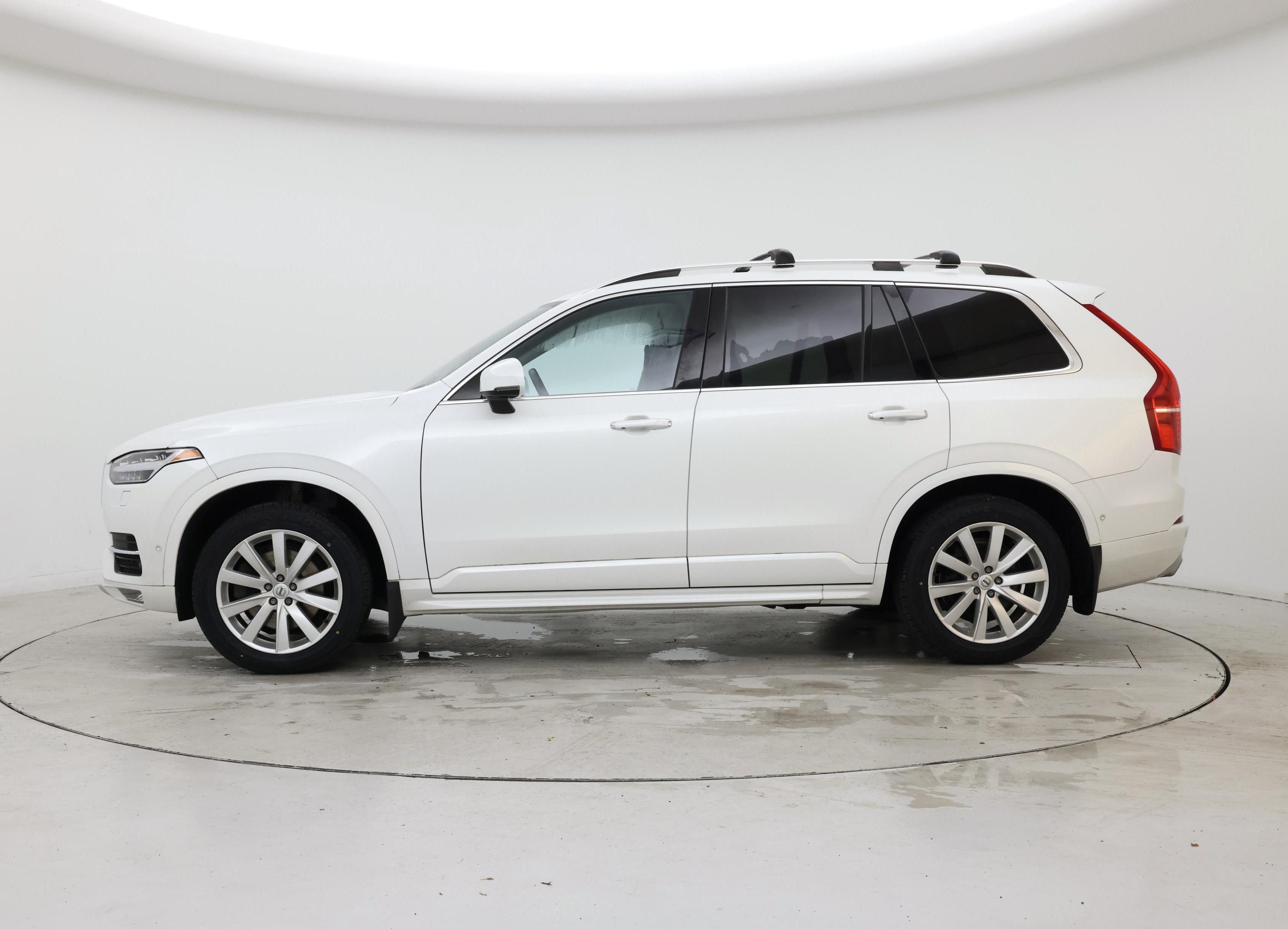 Thumbnail: 2019 Volvo XC90 - 3