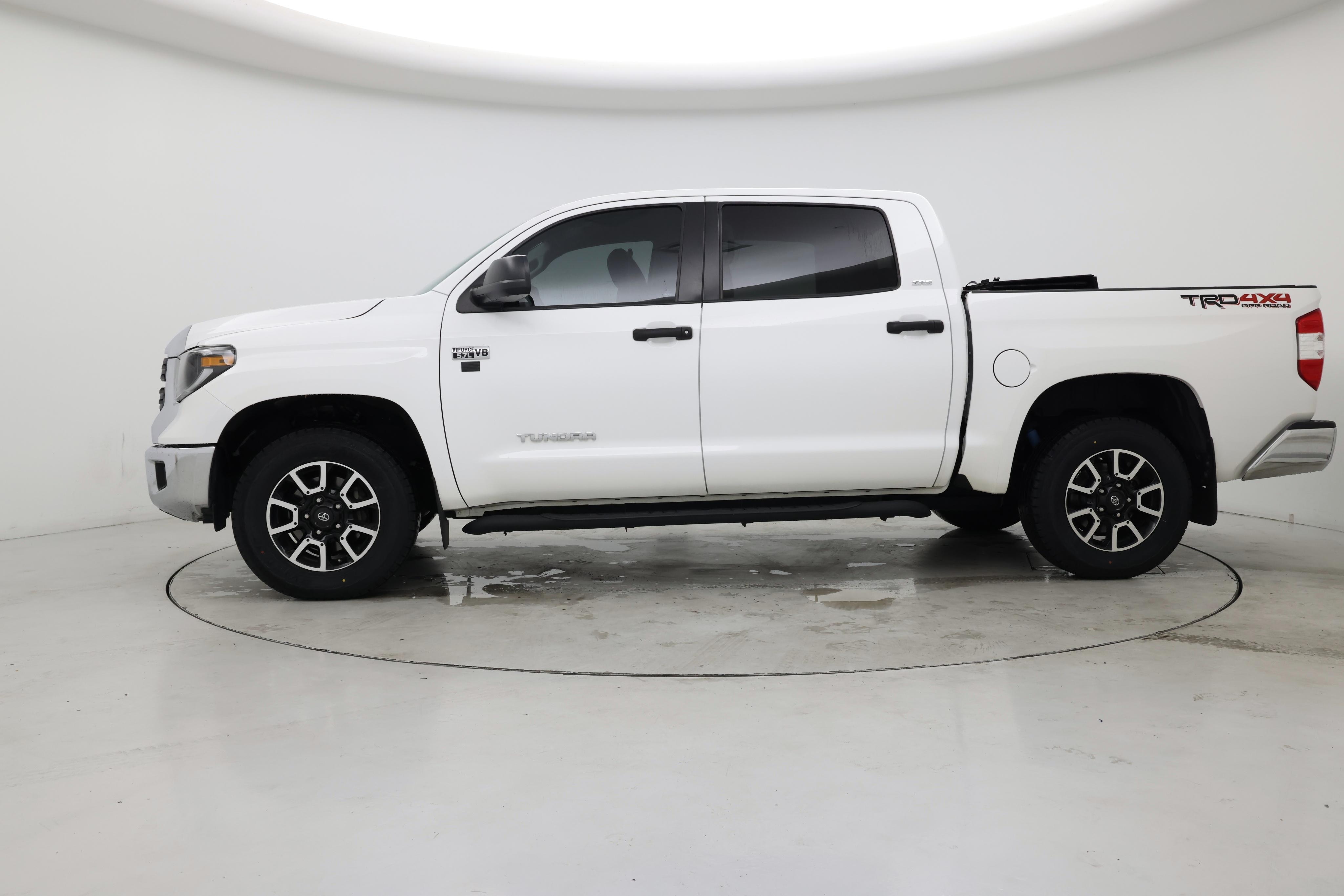 Thumbnail: 2020 Toyota Tundra - 3
