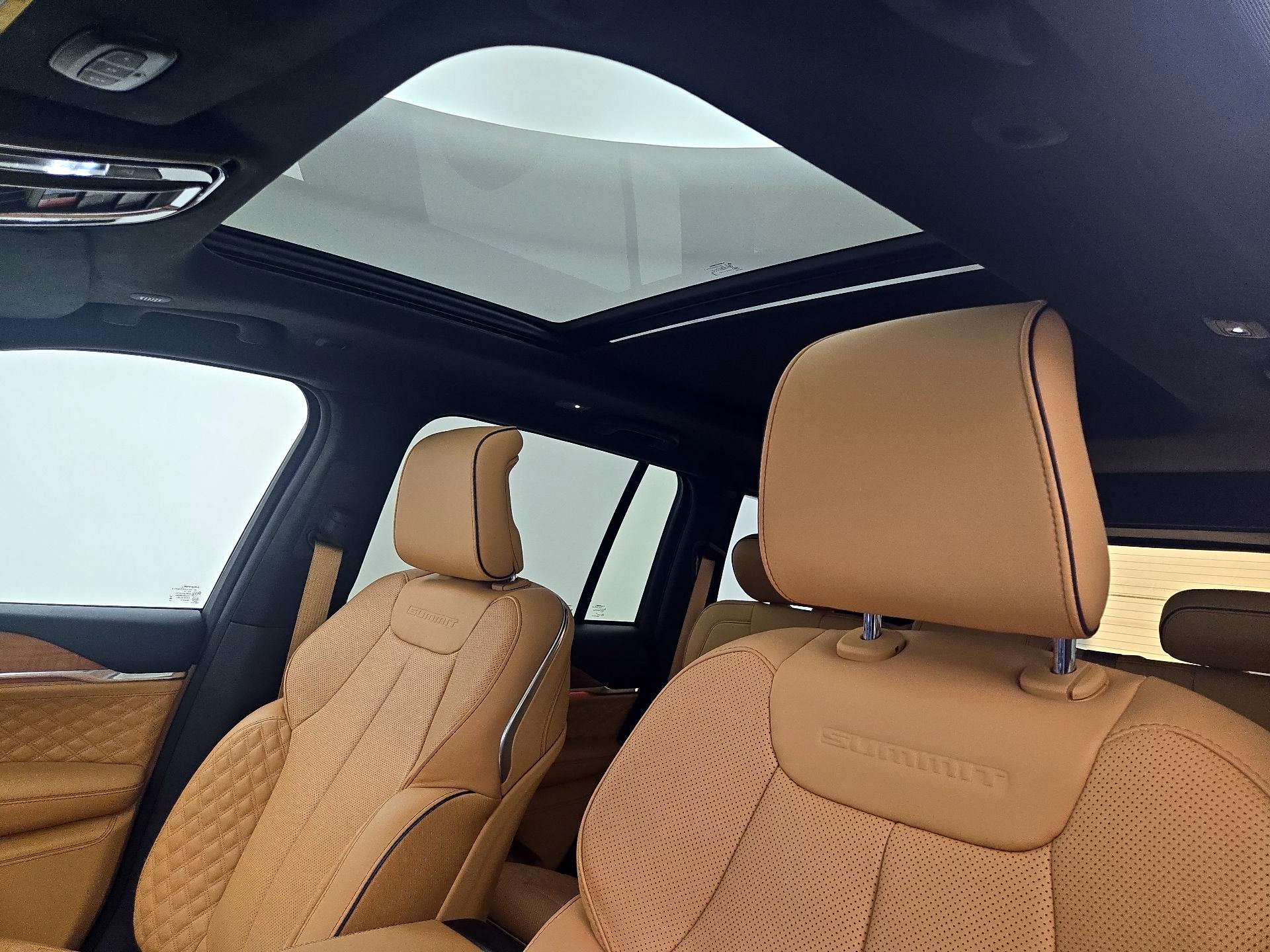 Thumbnail: 2024 Jeep Grand Cherokee - 20