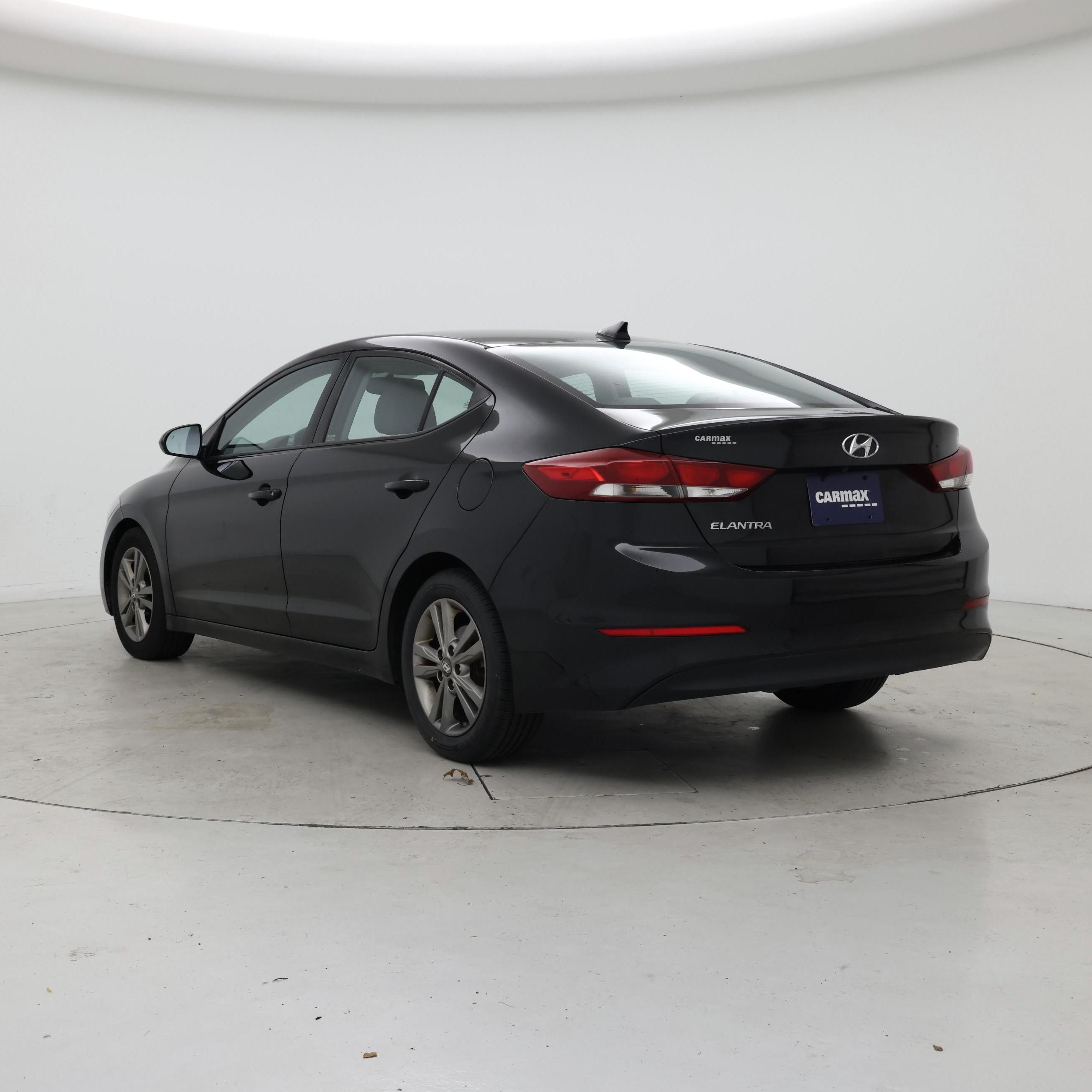 Thumbnail: 2018 Hyundai Elantra - 2