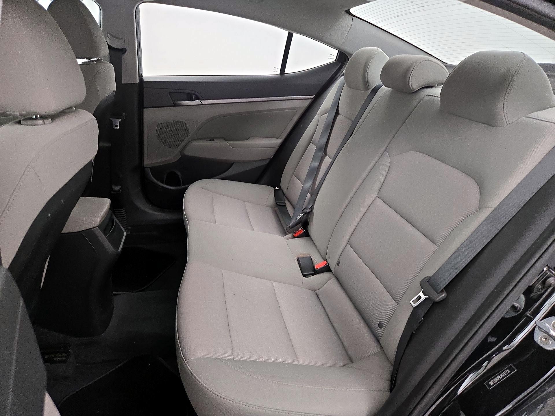 Thumbnail: 2018 Hyundai Elantra - 19