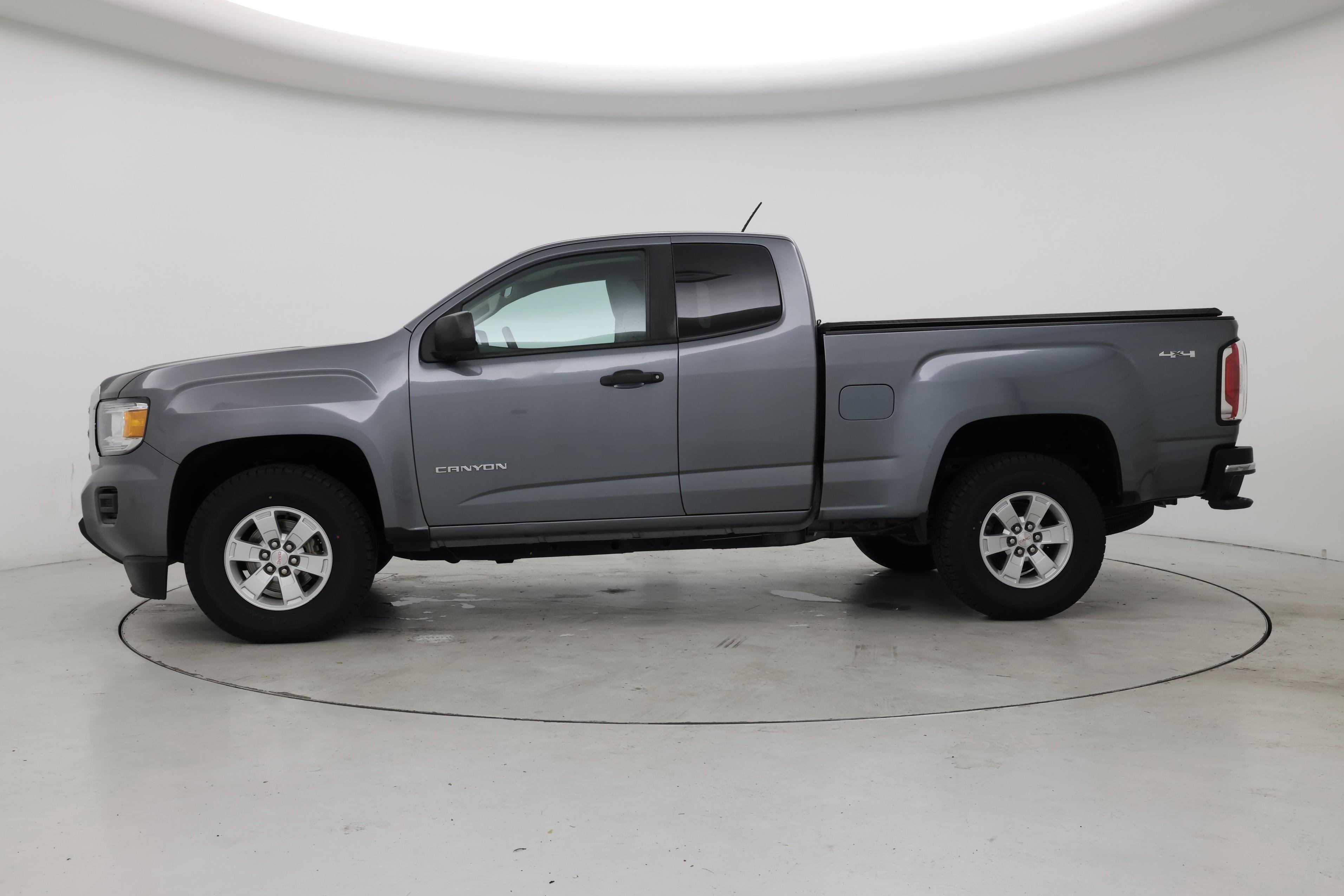 Thumbnail: 2019 GMC Canyon - 3
