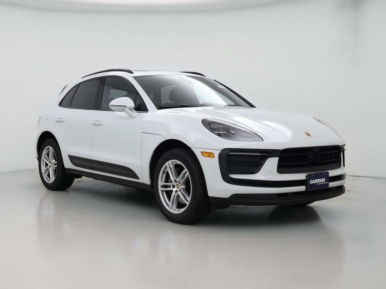 2022 Porsche Macan Base
