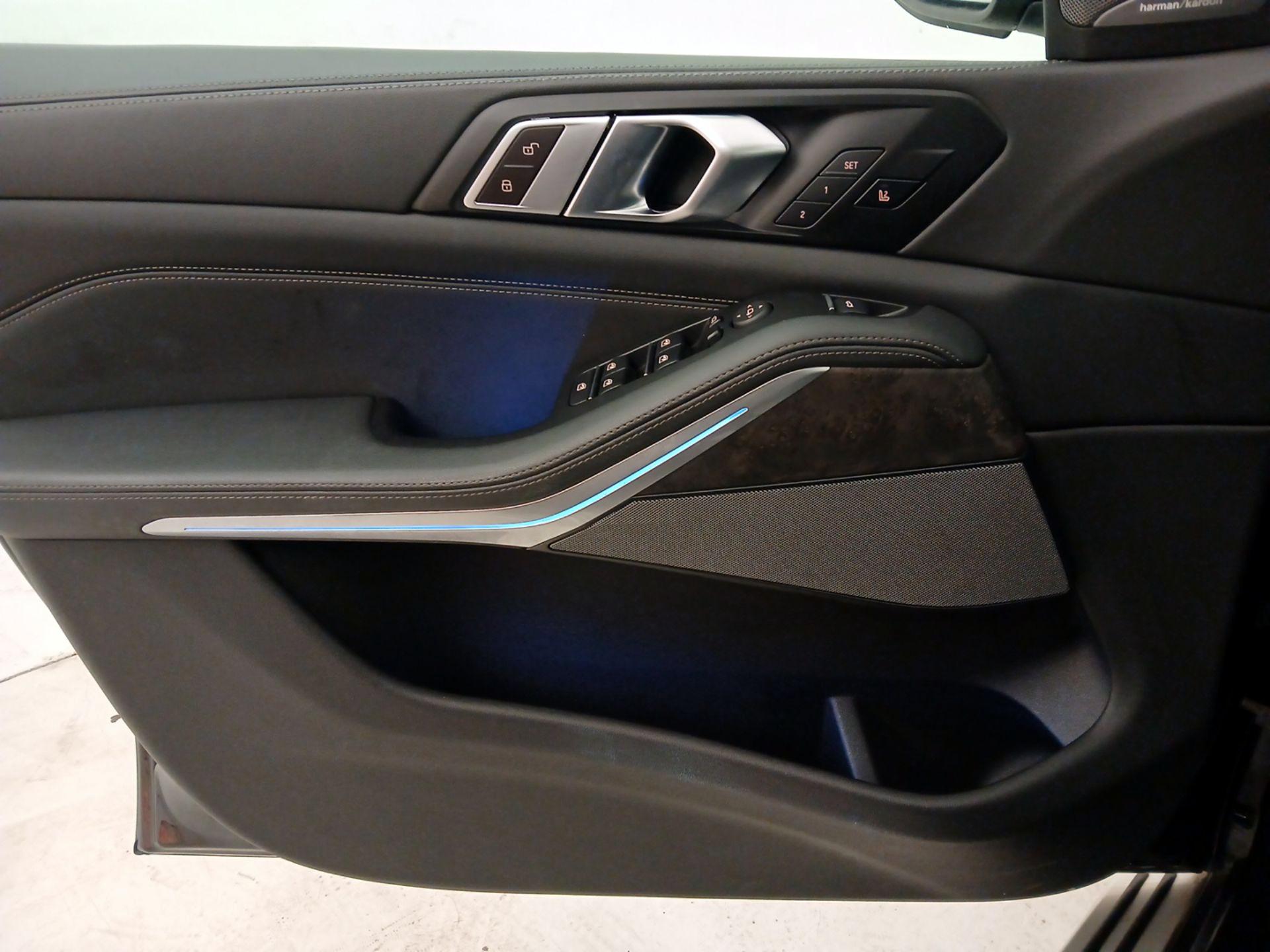 Thumbnail: 2024 BMW X5 - 12