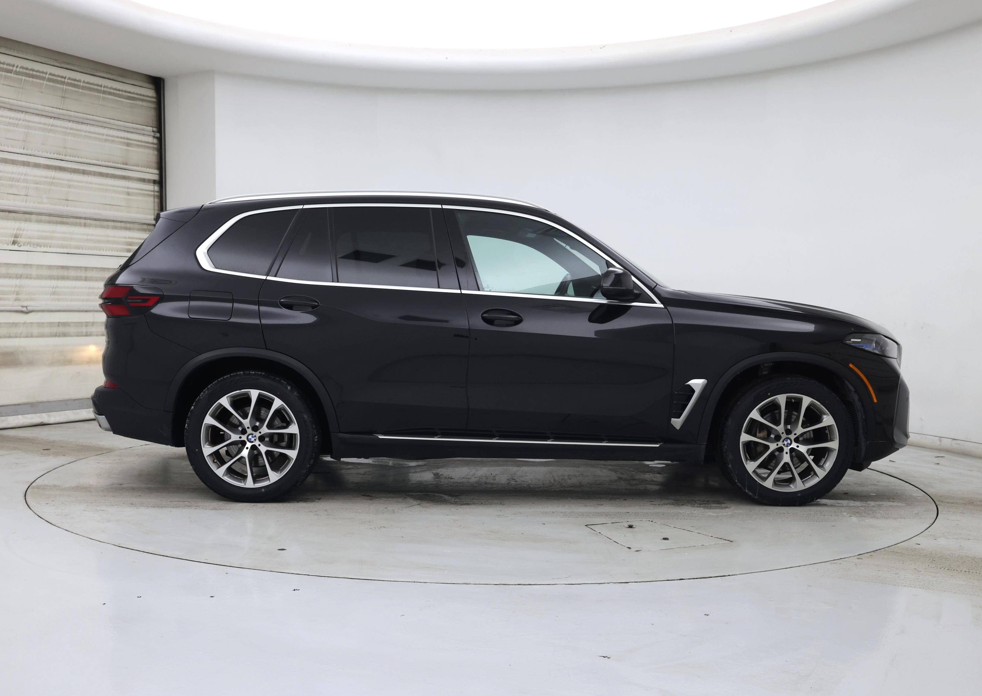 Thumbnail: 2024 BMW X5 - 7