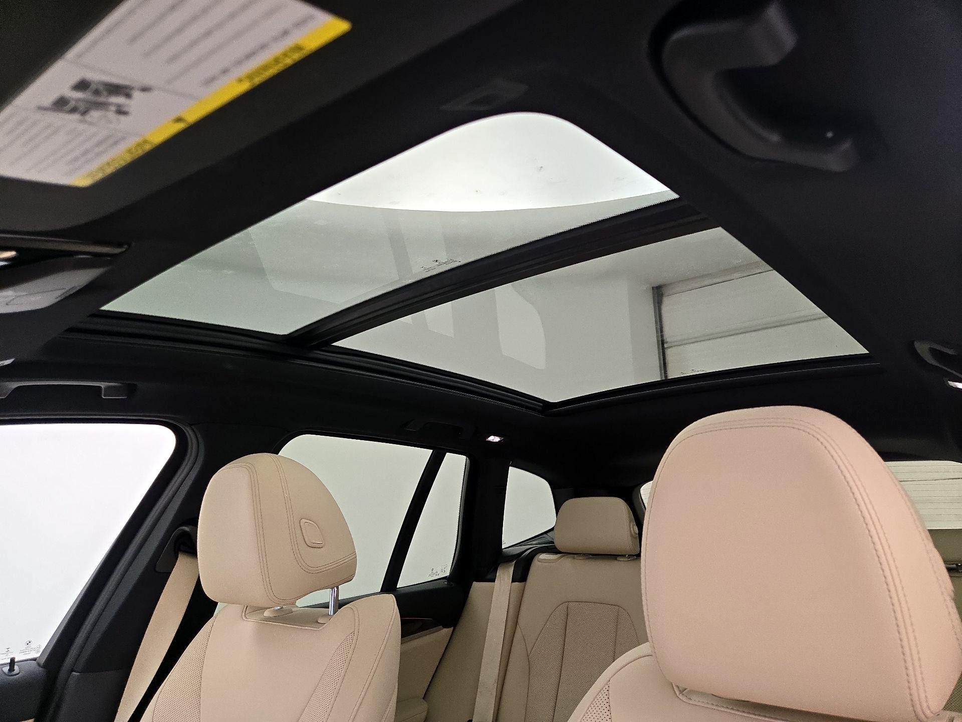 Thumbnail: 2022 BMW X3 - 20